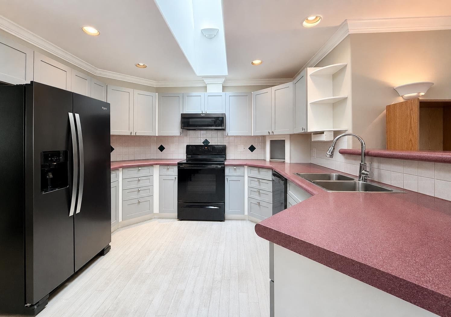 530 Shaw Road, Gibsons, V0N 1V8 — photo 5