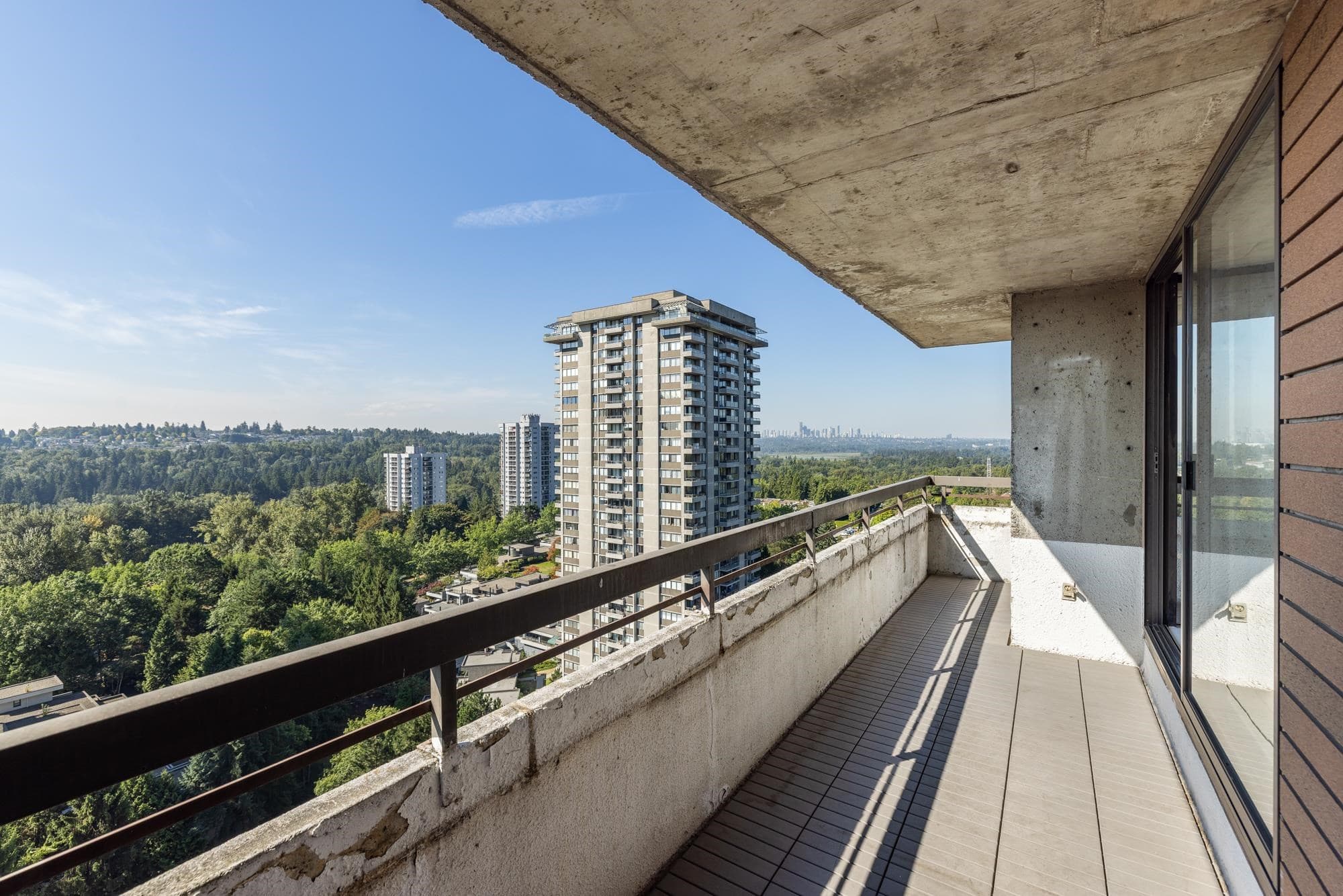 1906 - 3771 Bartlett Court, Burnaby, V3J 7G8 — photo 5