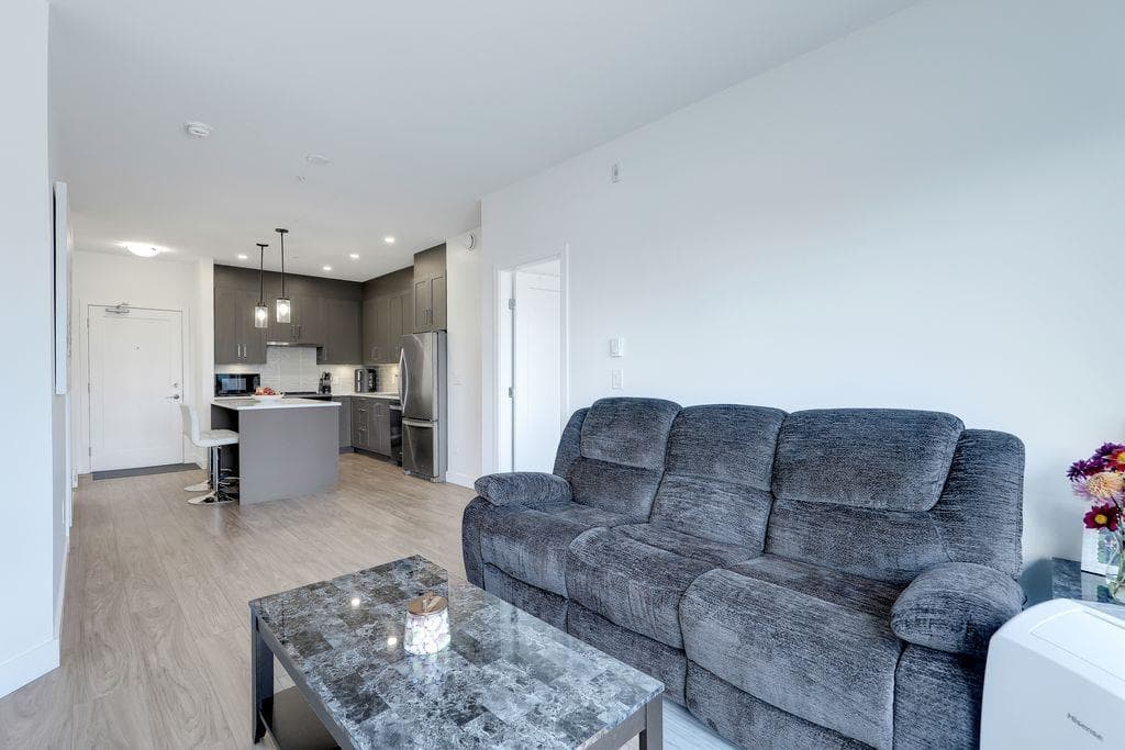 301 - 18811 72 Avenue, Surrey, V4N 6W7 — photo 5