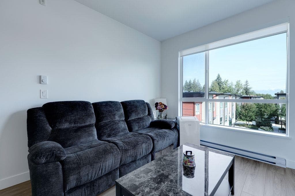 301 - 18811 72 Avenue, Surrey, V4N 6W7 — photo 4