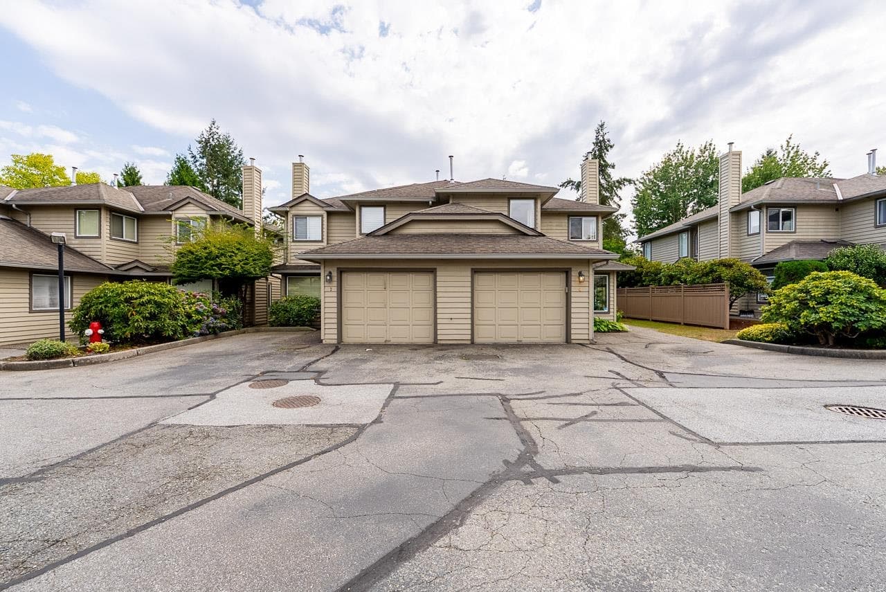 4 - 9727 152b Street, Surrey, V3R 0G5 — photo 2