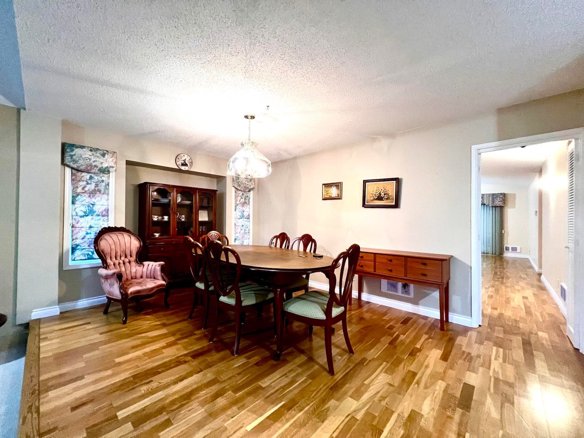 1909 E Southmere Crescent, Surrey, V4A 6Z1 — photo 3