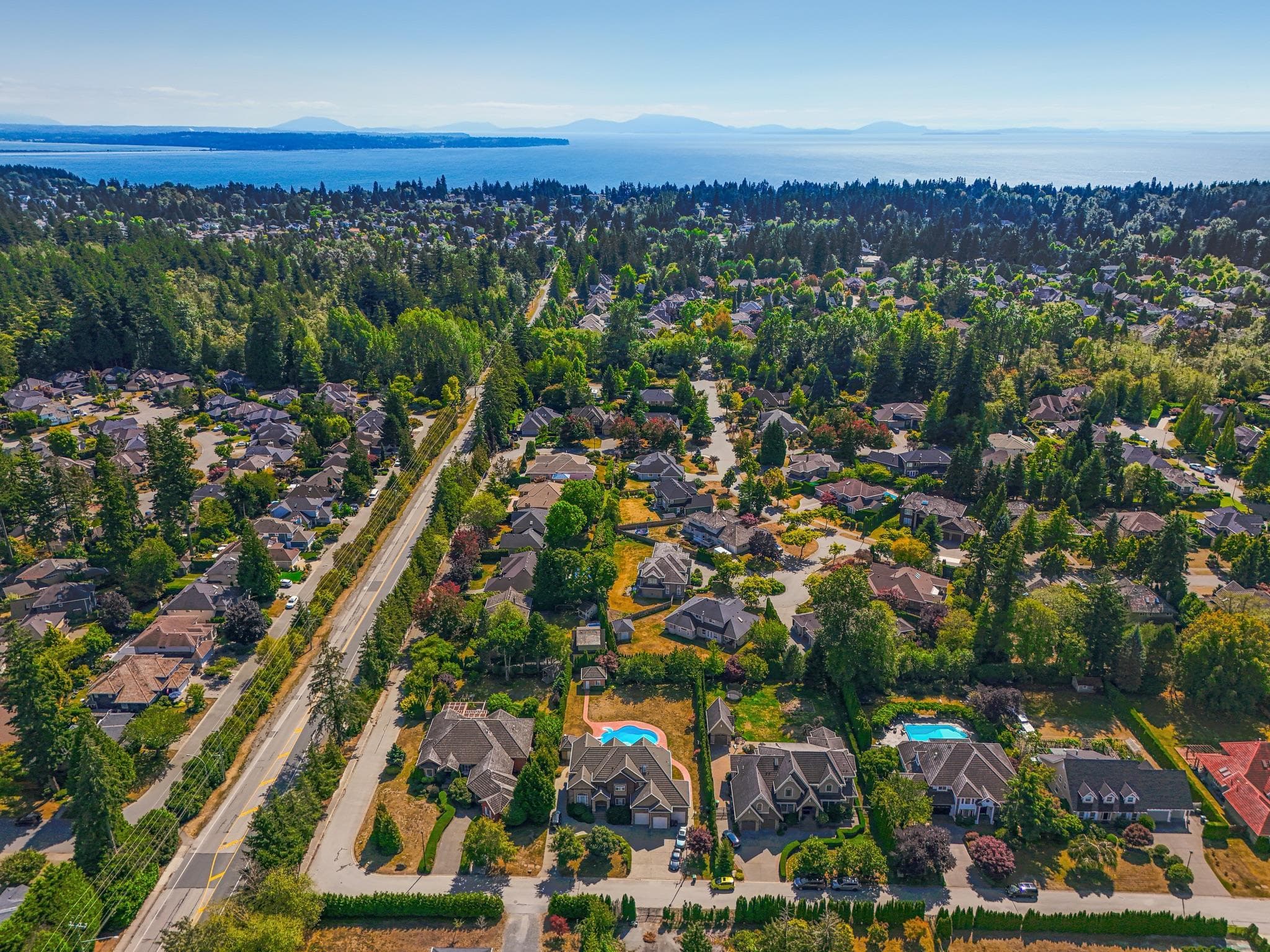 13978 23a Avenue, Surrey, V4A 9V9 — photo 2