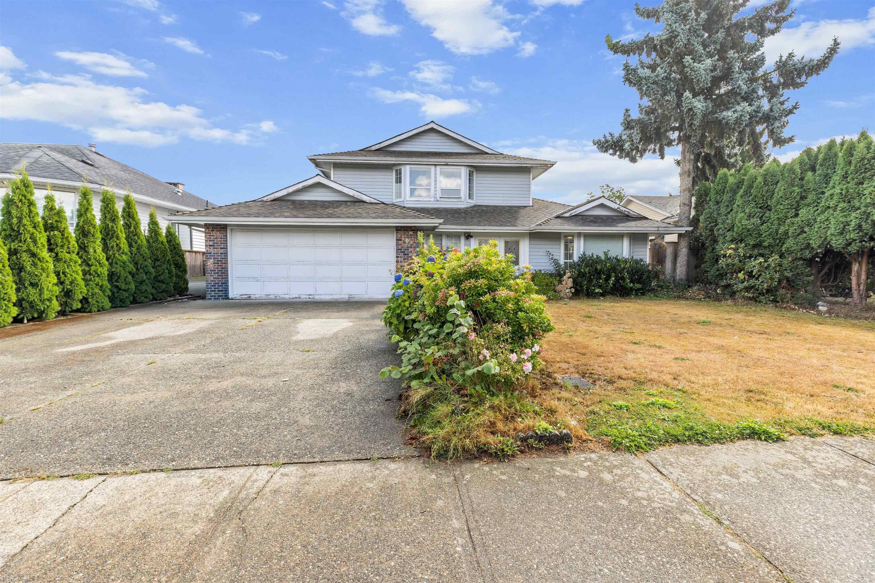 3504 Creston Drive, Abbotsford, V2T 5B8 — photo 2