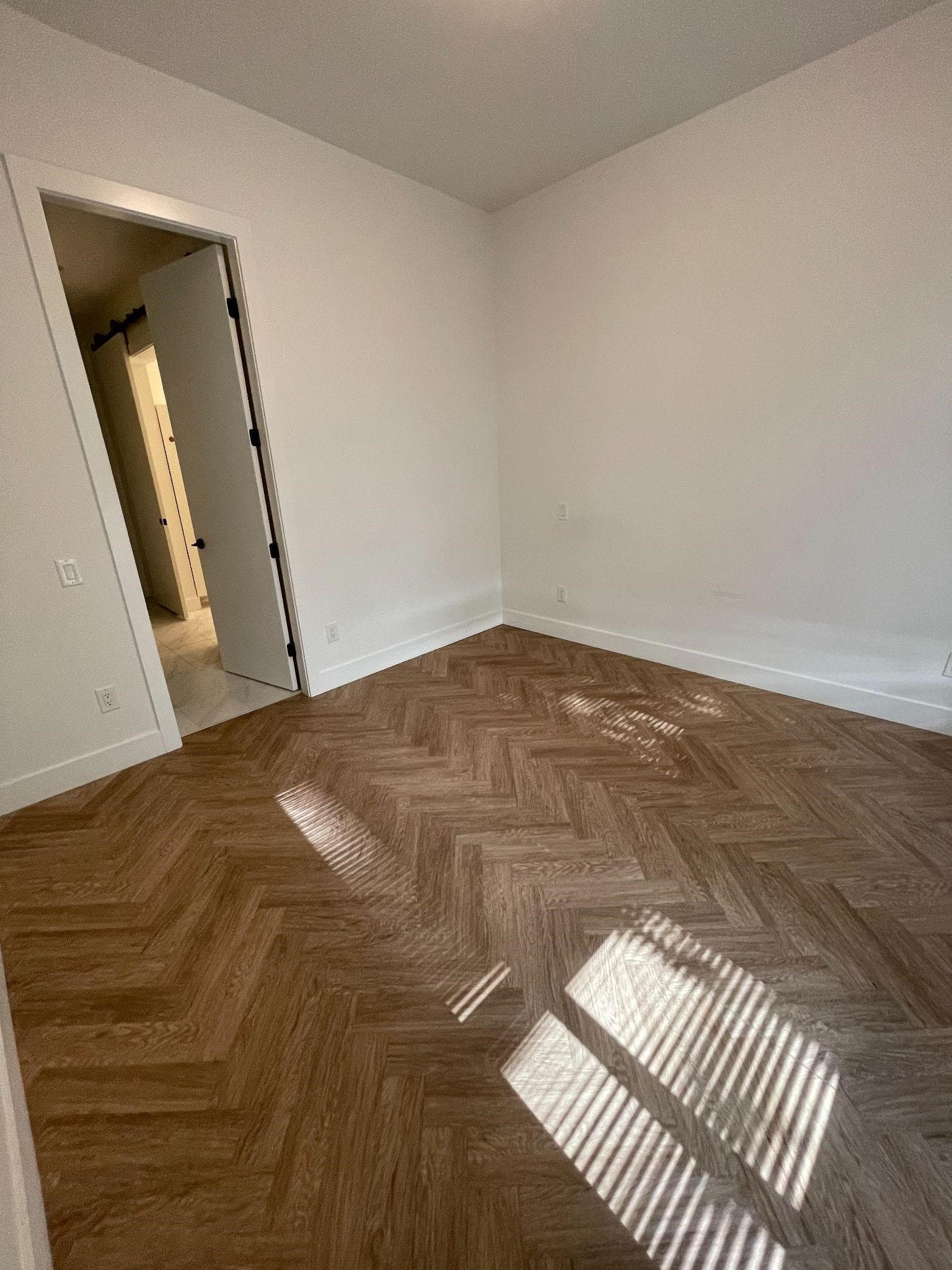 13933 105 Boulevard, Surrey, V3T 0R6 — photo 5