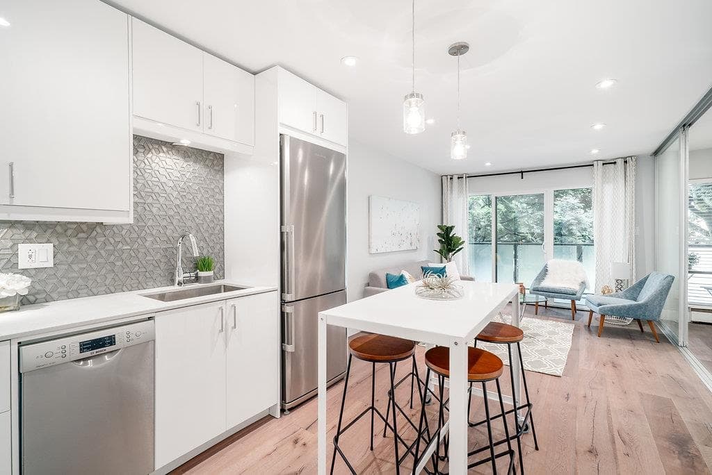 208 - 1425 Cypress Street, Vancouver