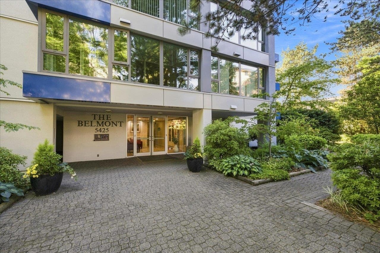 901 - 5425 Yew Street, Vancouver, V6M 3X7 — photo 1