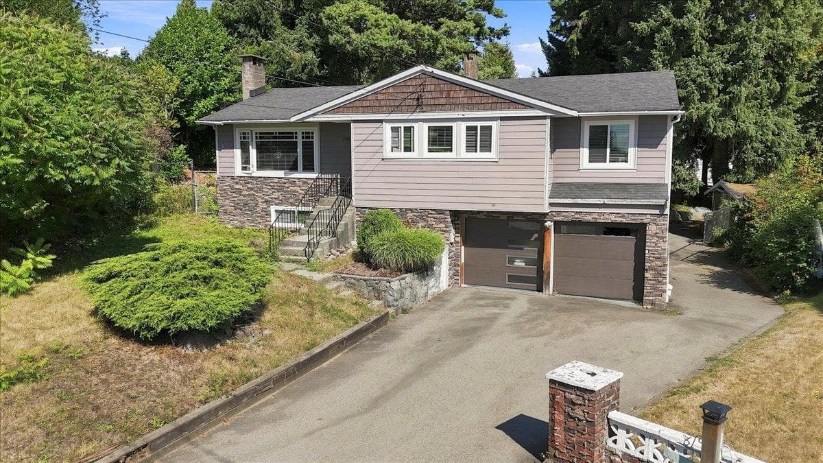 1617 Stella Place, Port Coquitlam, V3C 2R4 — photo 1