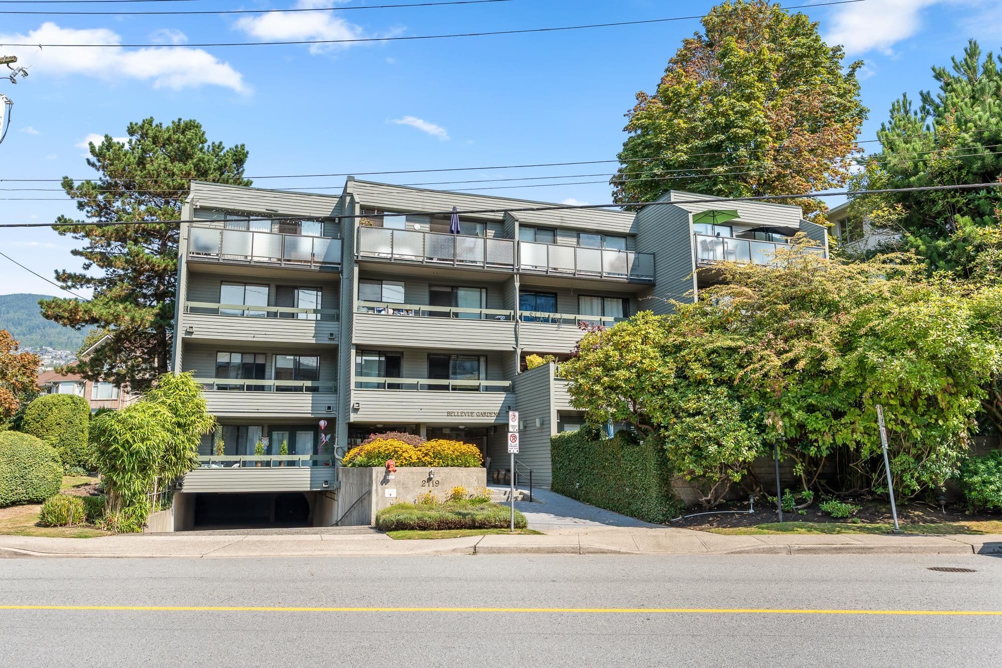 101 - 2119 Bellevue Avenue, West Vancouver