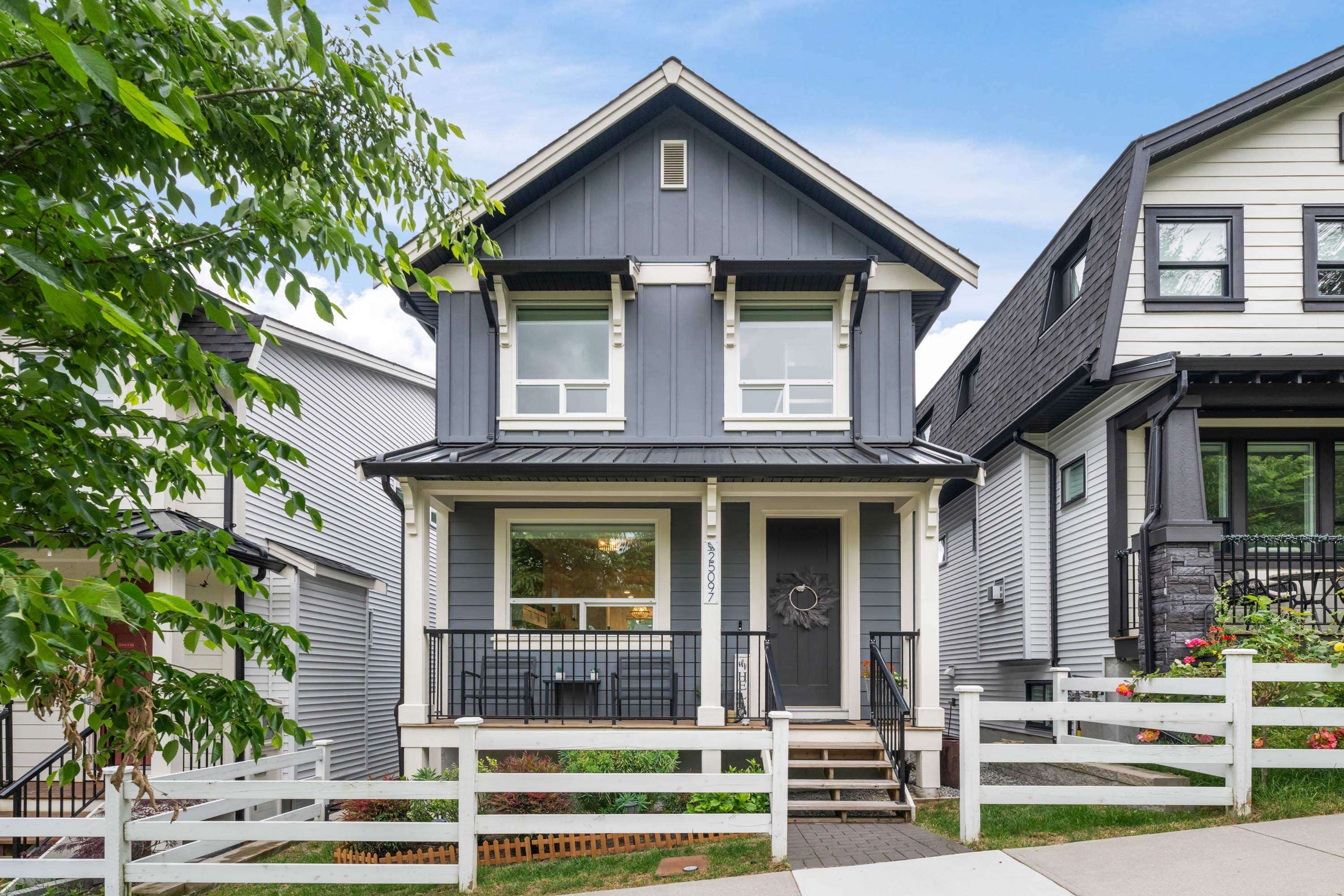 25097 112 Avenue, Maple Ridge, V2W 0K6 — photo 1