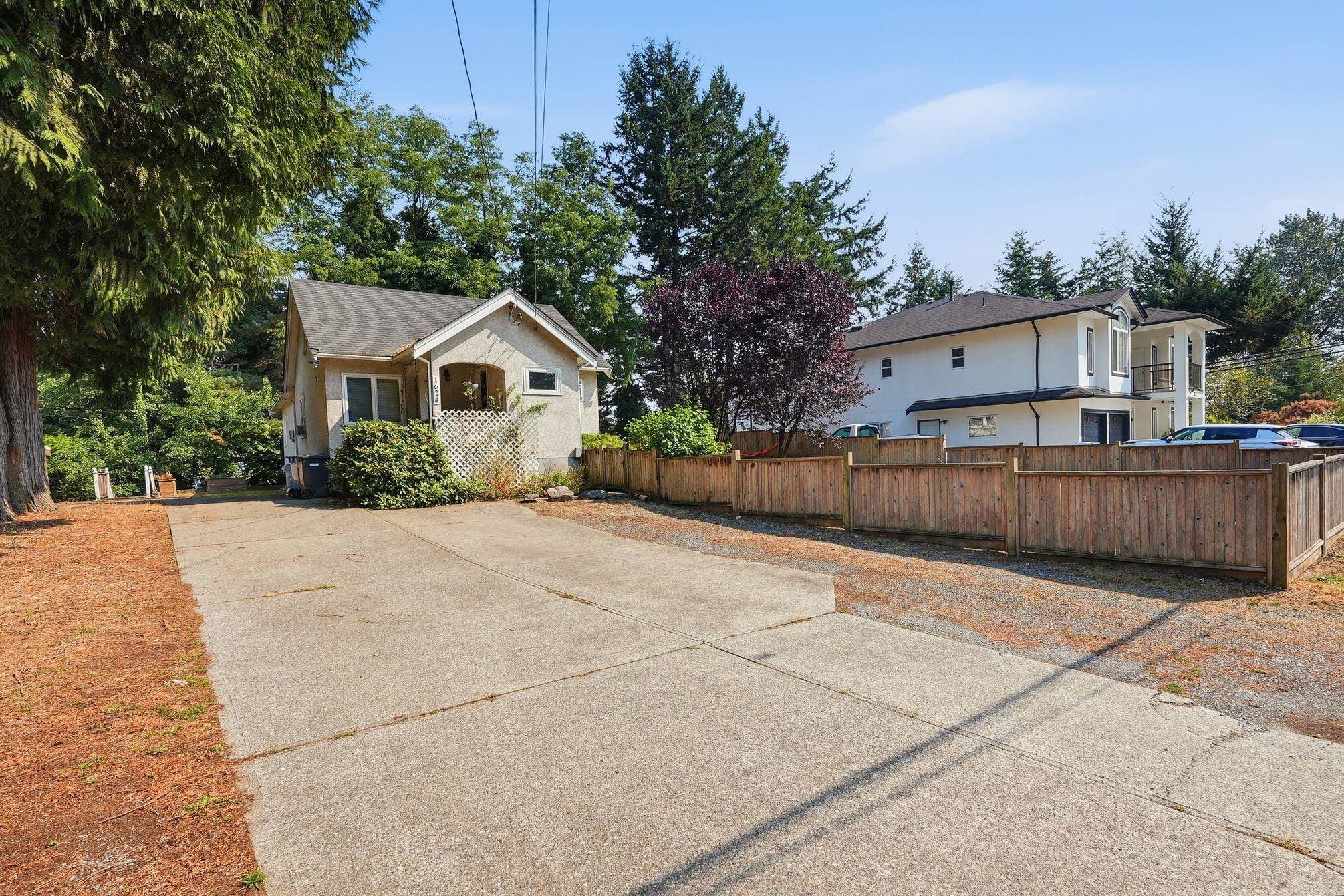 1624 Jackson Street, Abbotsford, V2S 8B4 — photo 2