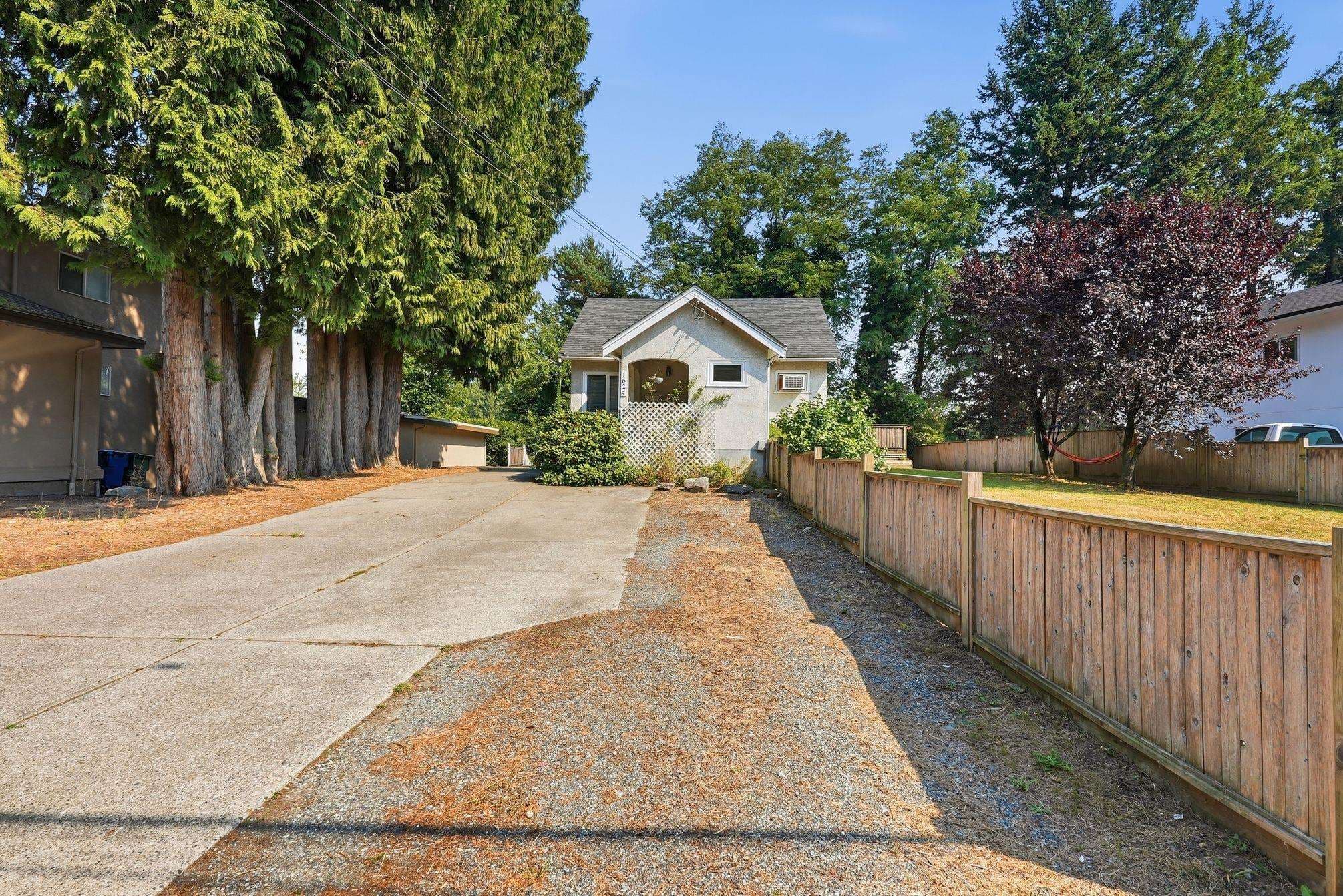 1624 Jackson Street, Abbotsford, V2S 8B4 — photo 3