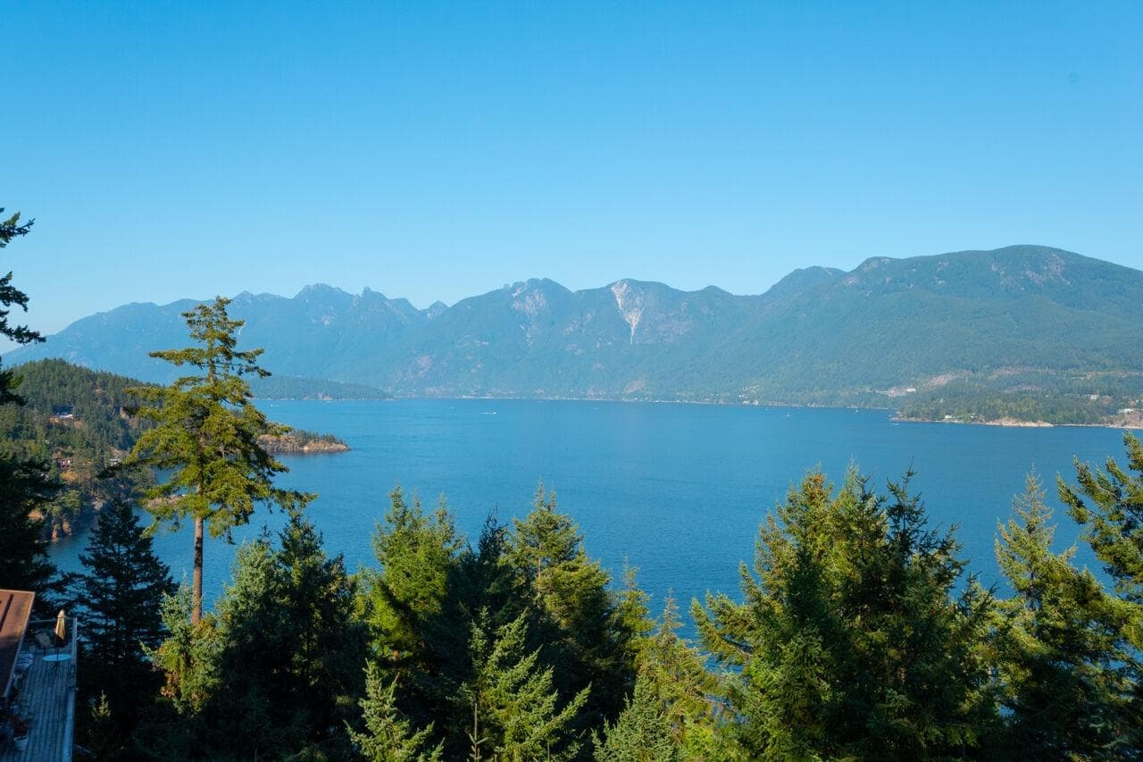 671 Taylor Road, Bowen Island, V0N 1G1 — photo 3