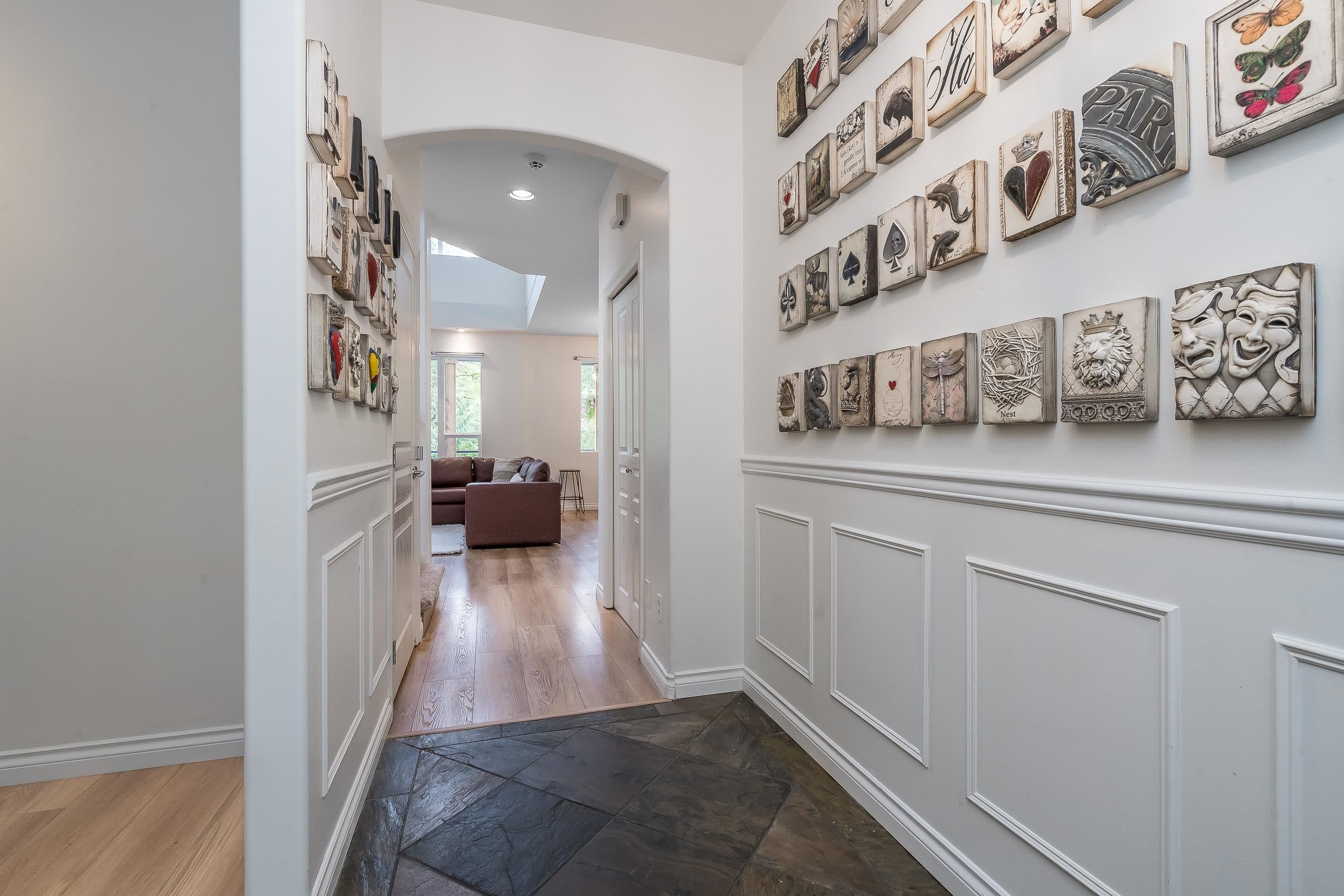 24128 Hill Avenue, Maple Ridge, V2W 2C9 — photo 3