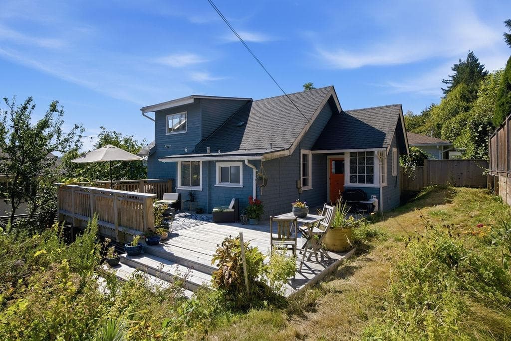 633 Beach Avenue, Gibsons, V0N 1V9 — photo 2