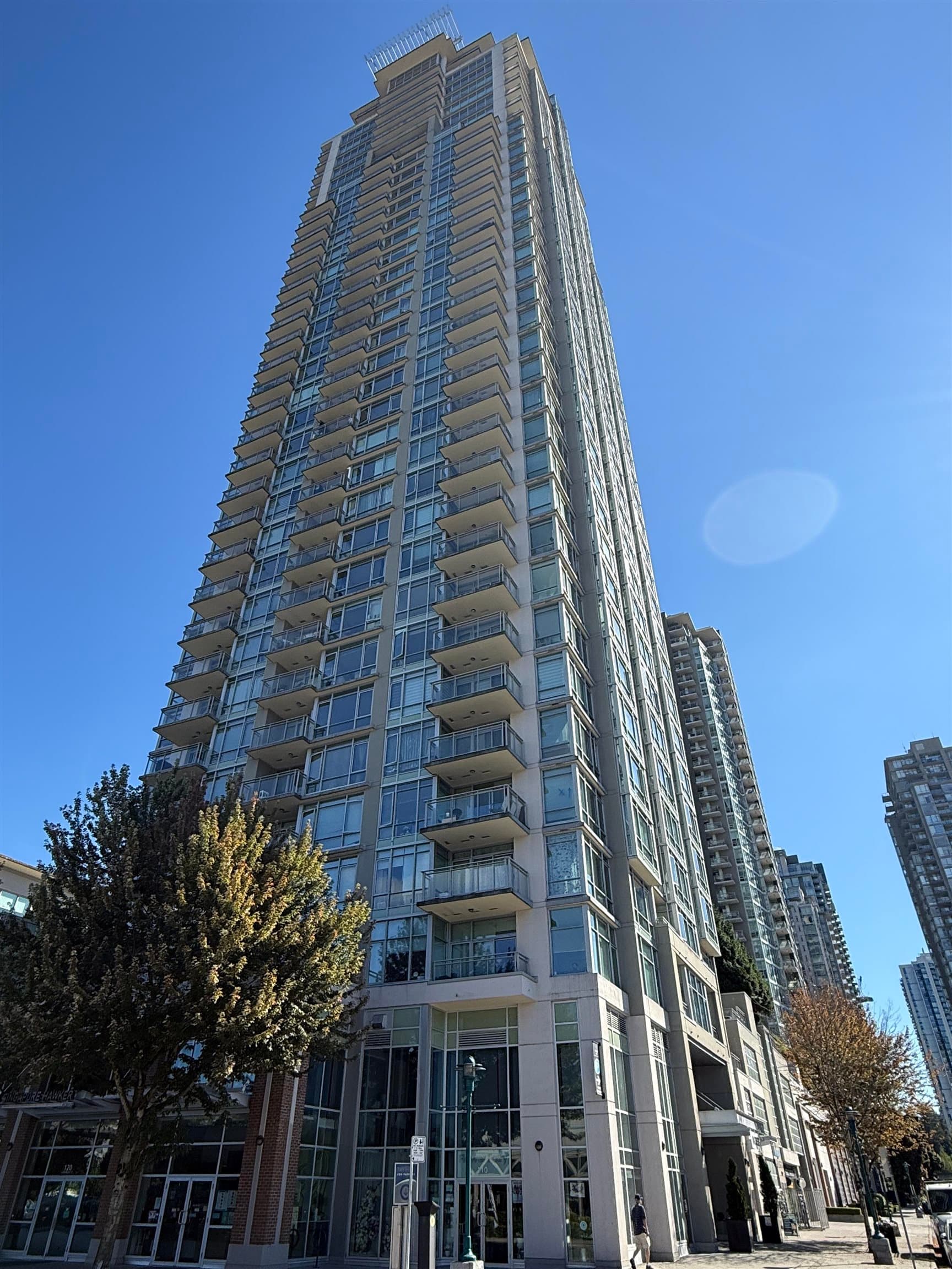 1605 - 2955 Atlantic Avenue, Coquitlam