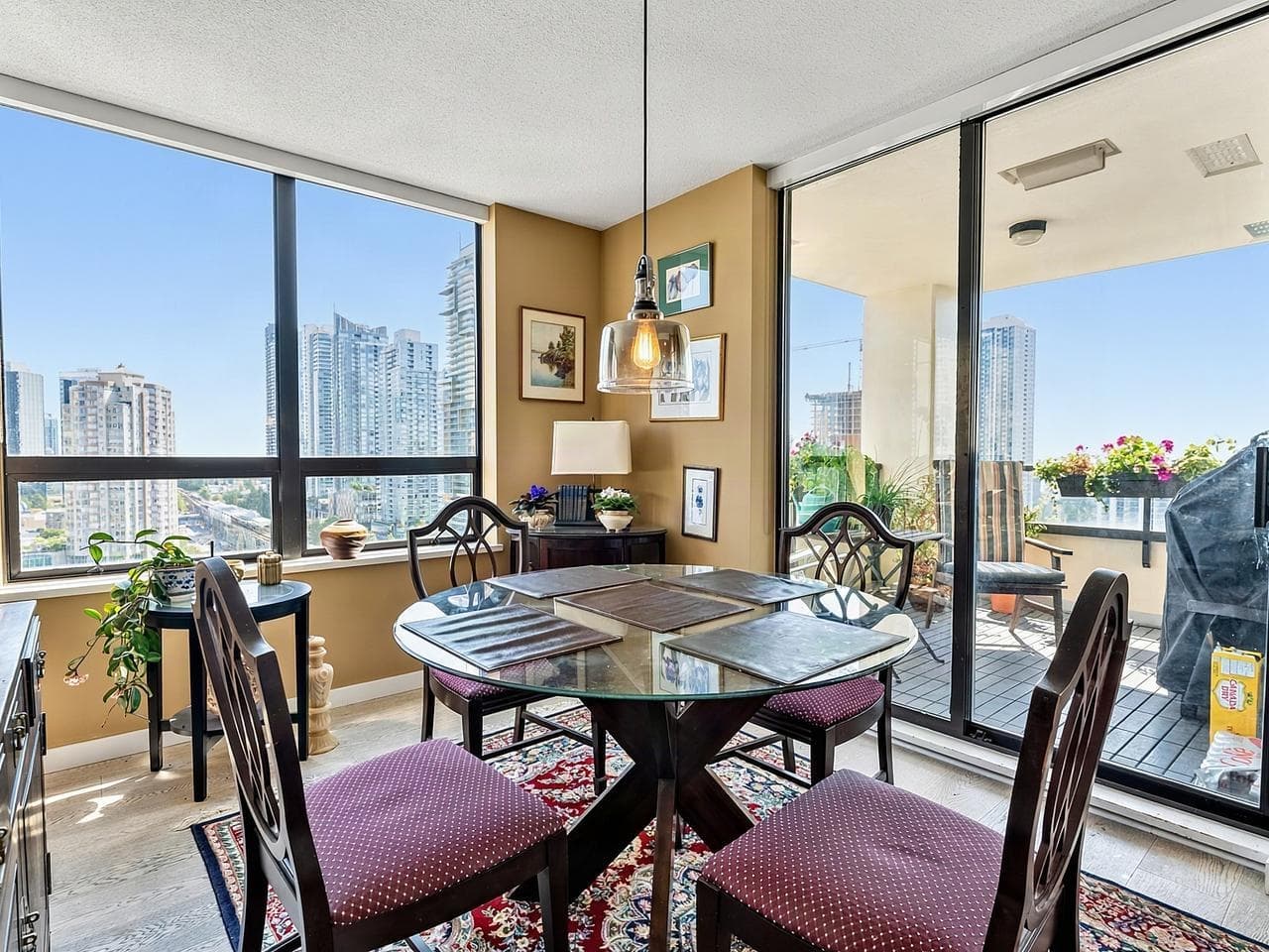 2102 - 4333 Central Boulevard, Burnaby, V5H 4W8 — photo 5