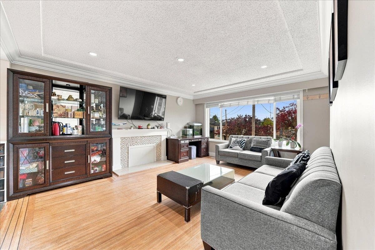 4820 Moss Street, Vancouver, V5R 3T2 — photo 5