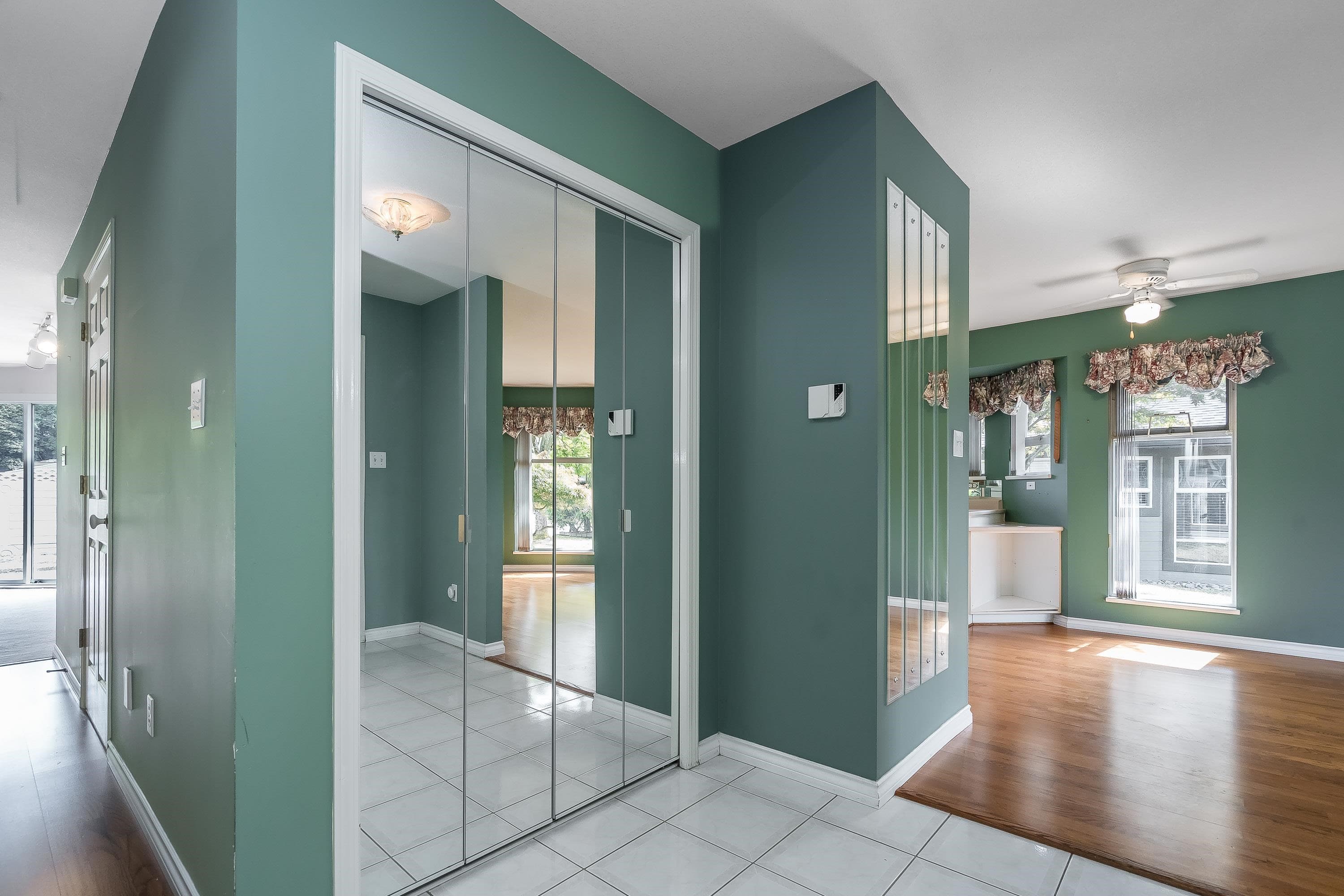 165 - 16080 82 Avenue, Surrey, V4N 0N6 — photo 2