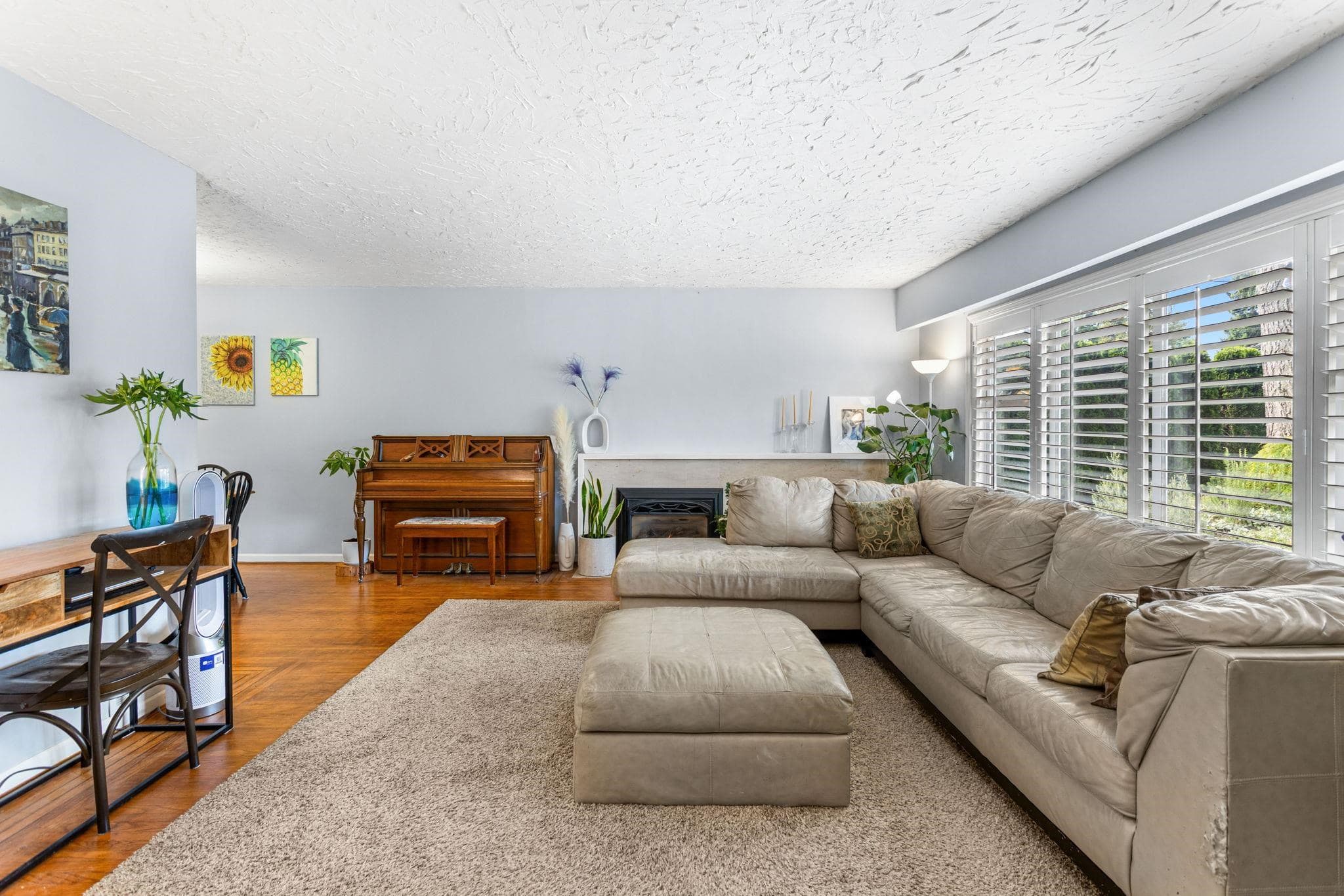 3020 Thorncliffe Drive, North Vancouver, V7R 2T1 — photo 4