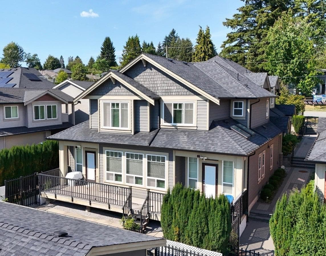101 - 910 Delestre Avenue, Coquitlam