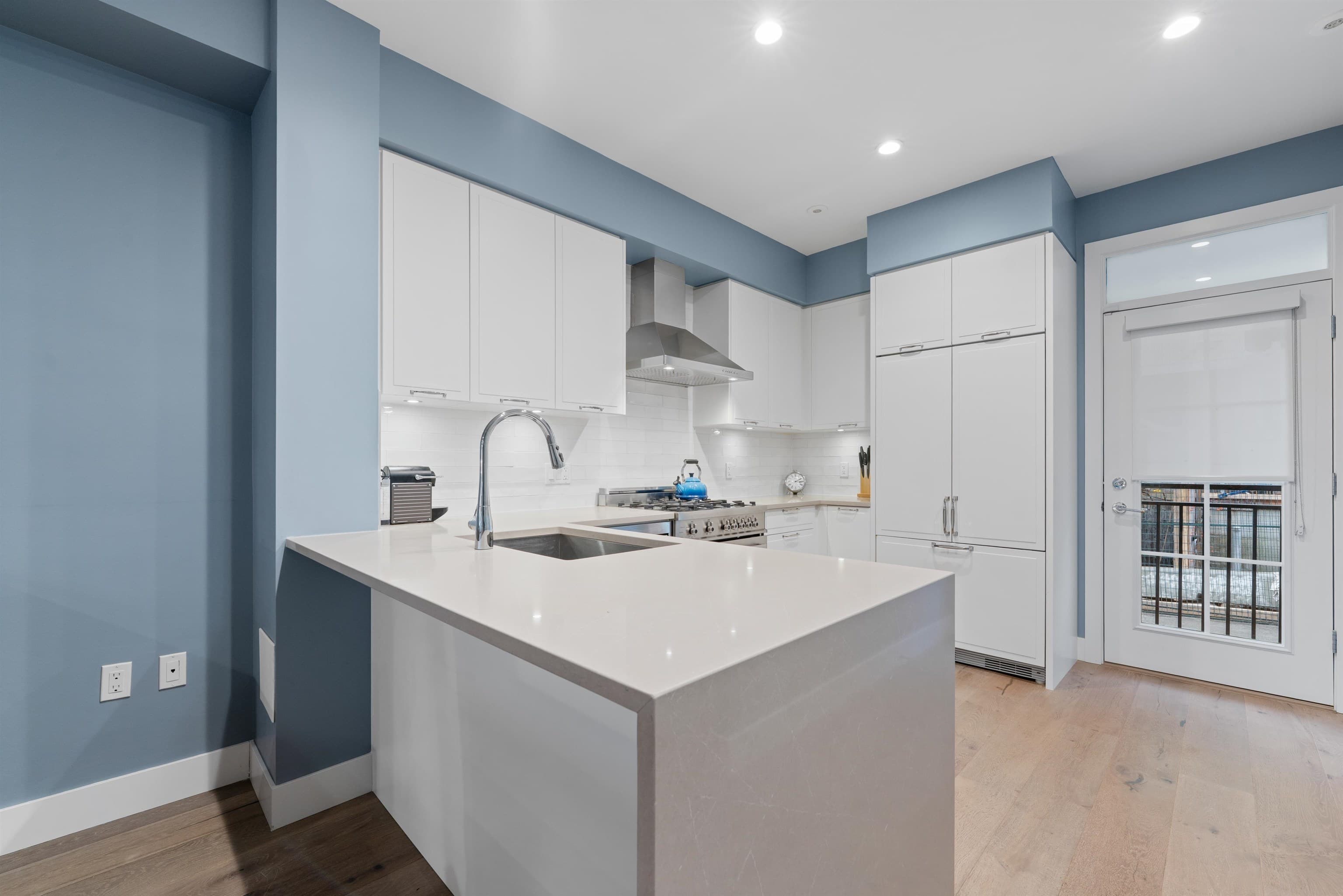 8121 Shaughnessy Street, Vancouver, V6P 3X9 — photo 1