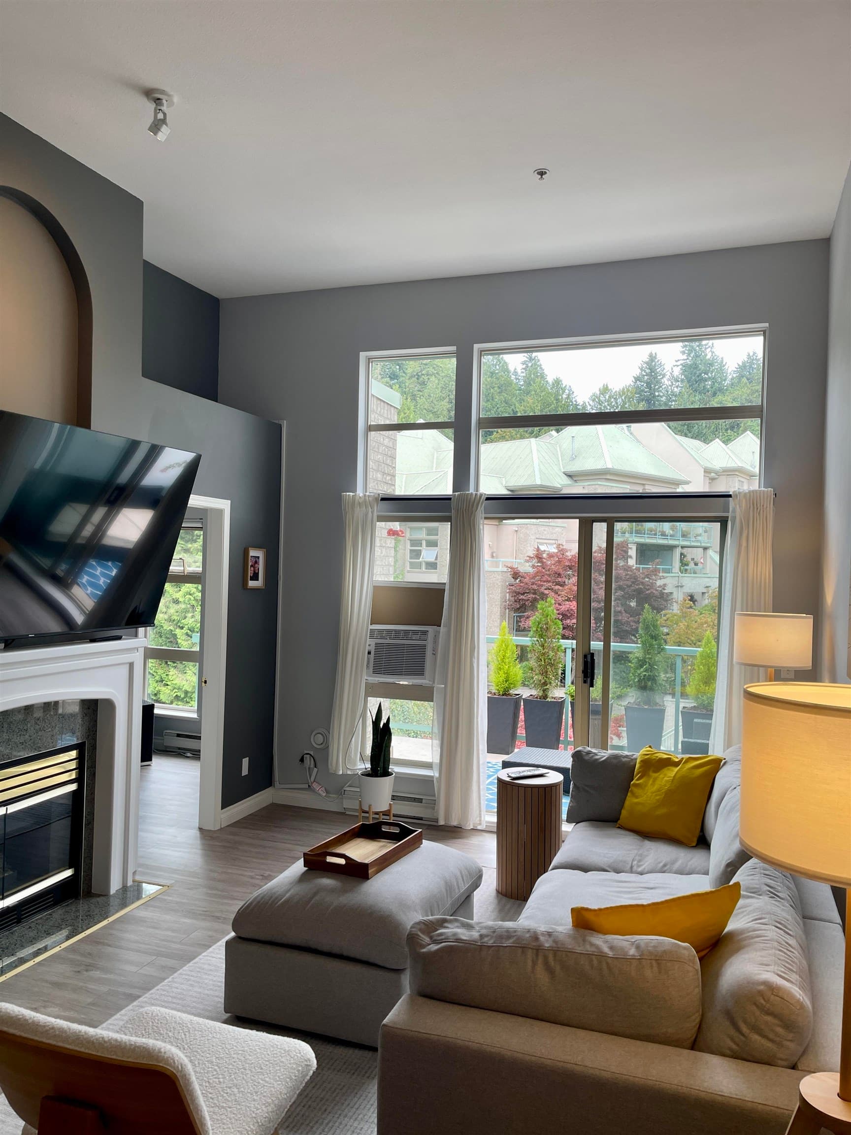 410 - 301 Maude Road, Port Moody, V3M 5B1 — photo 2