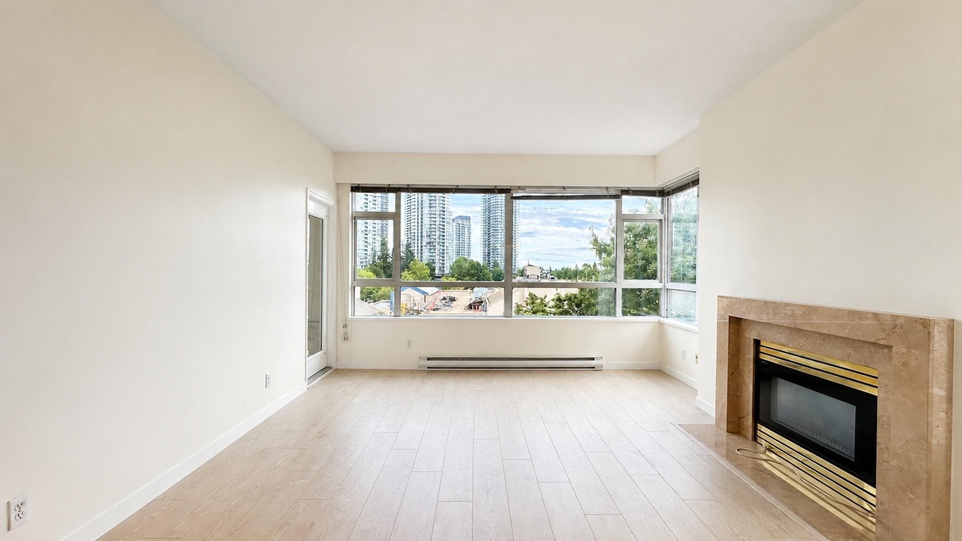 502 - 6521 Bonsor Avenue, Burnaby, V5H 4N3 — photo 3