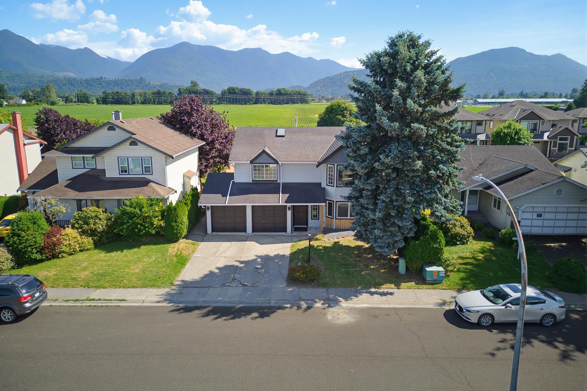 45170 Bluejay Avenue, Sardis, V2R 2V2 — photo 1
