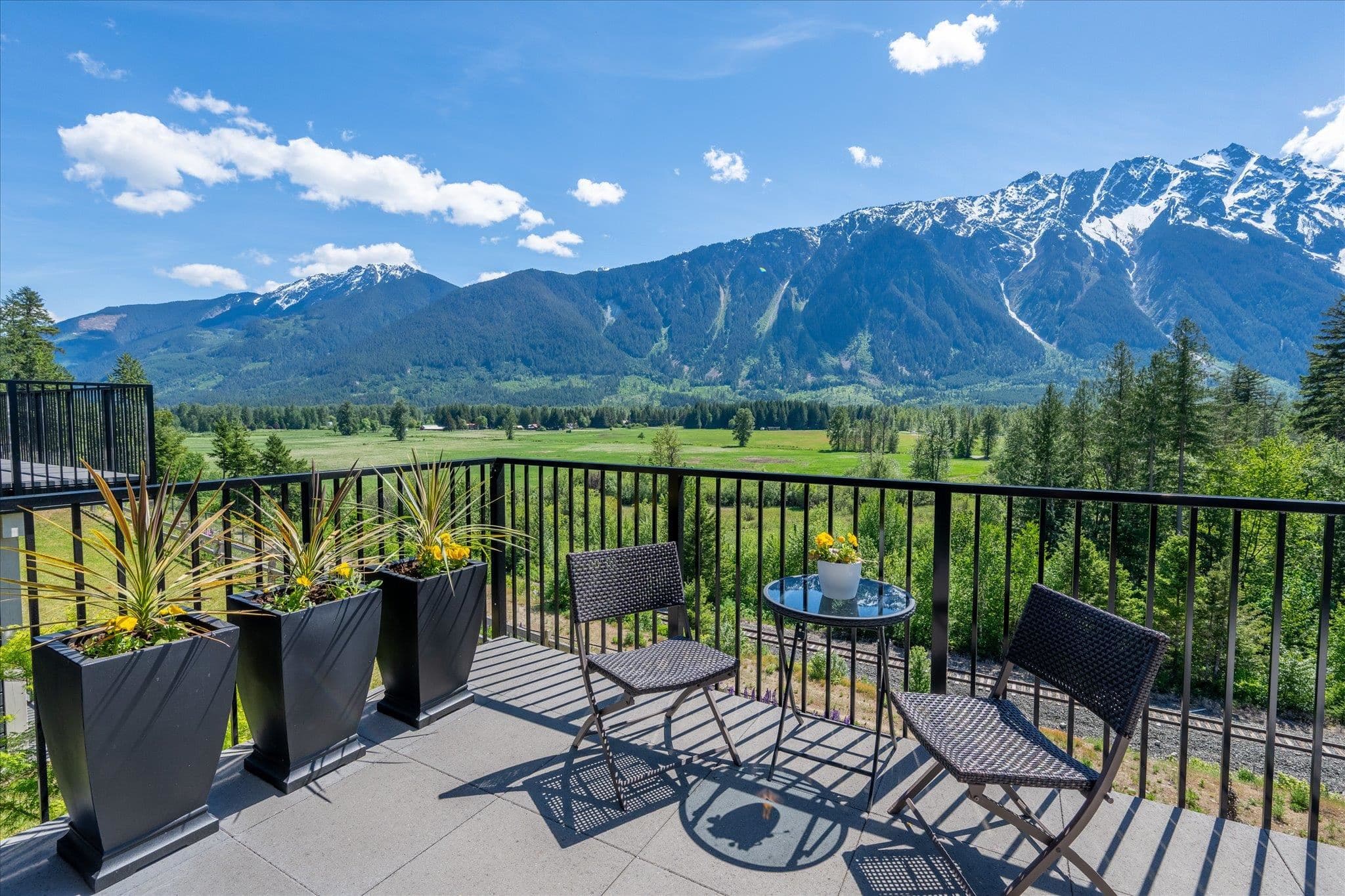 16 - 4000 Sunstone Way, Pemberton, V0N 2L3 — photo 5