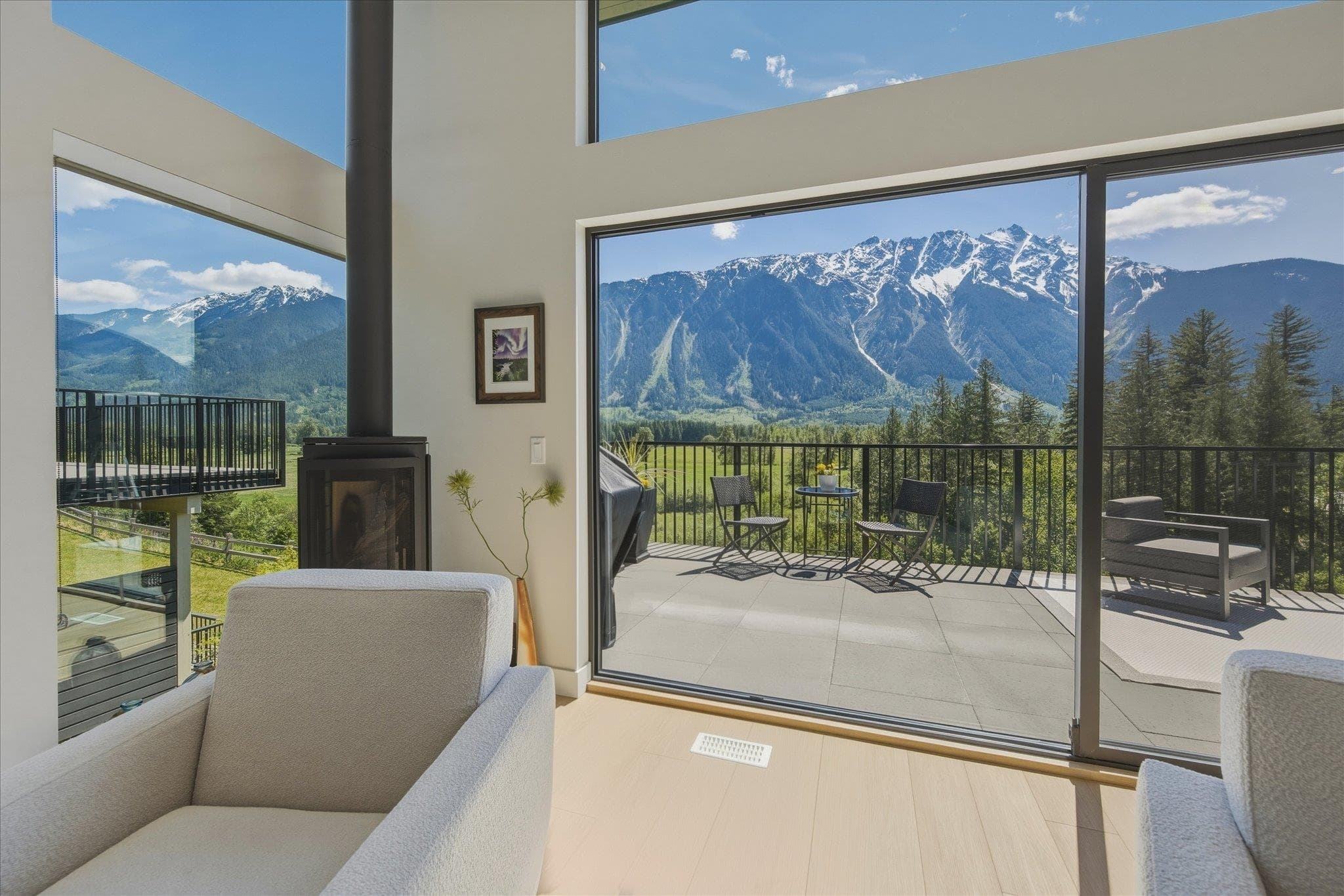 16 - 4000 Sunstone Way, Pemberton, V0N 2L3 — photo 4