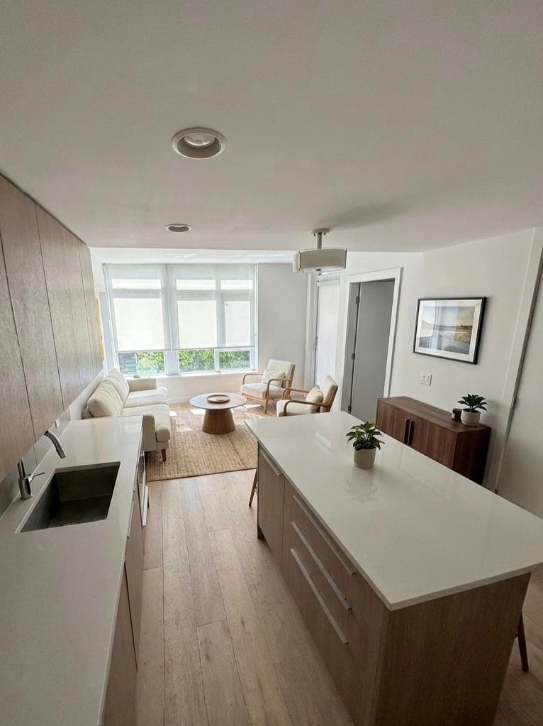 204 - 2738 Library Lane, North Vancouver, V7J 0B3 — photo 4