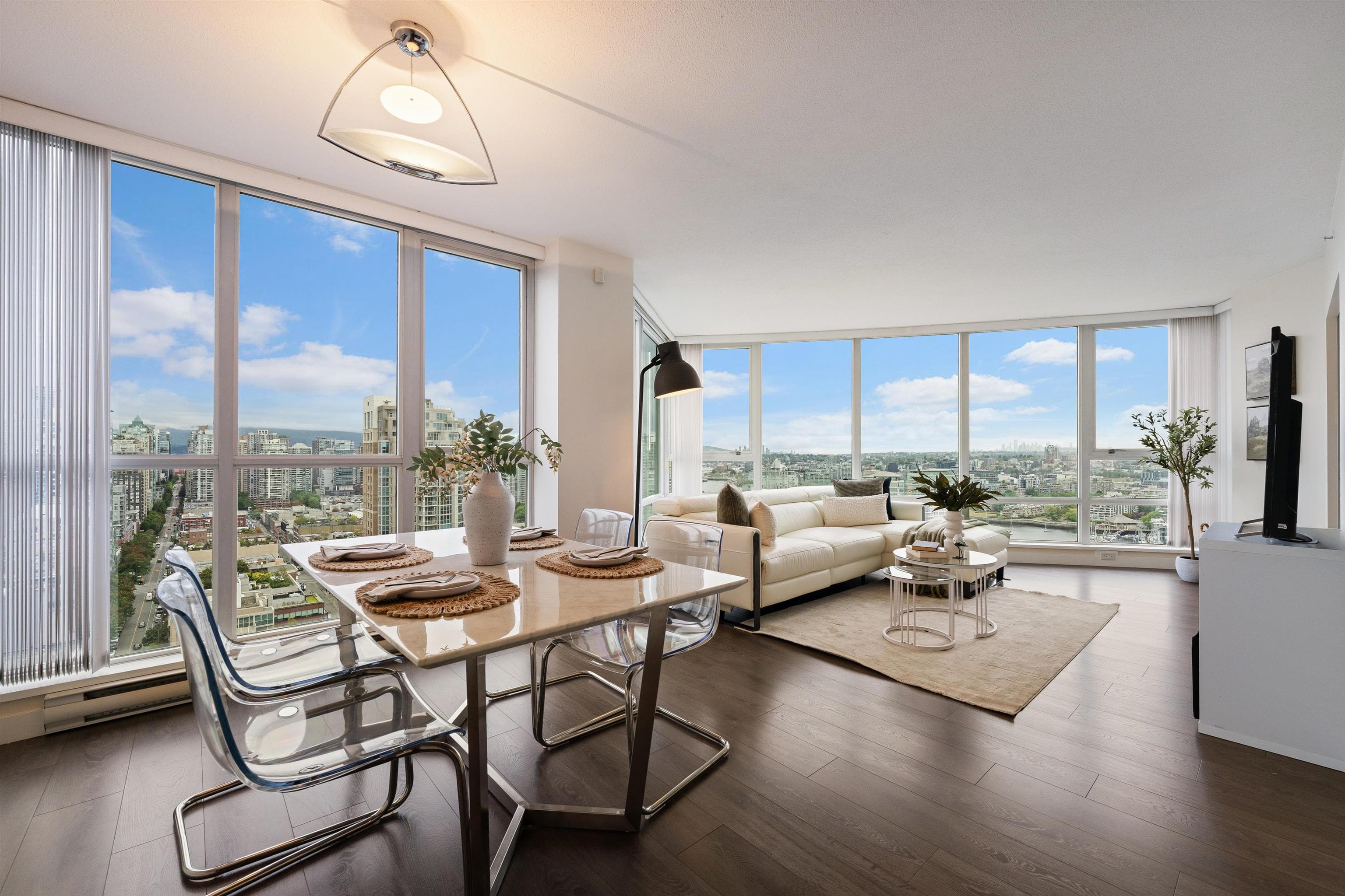 3007 - 1408 Strathmore Mews, Vancouver