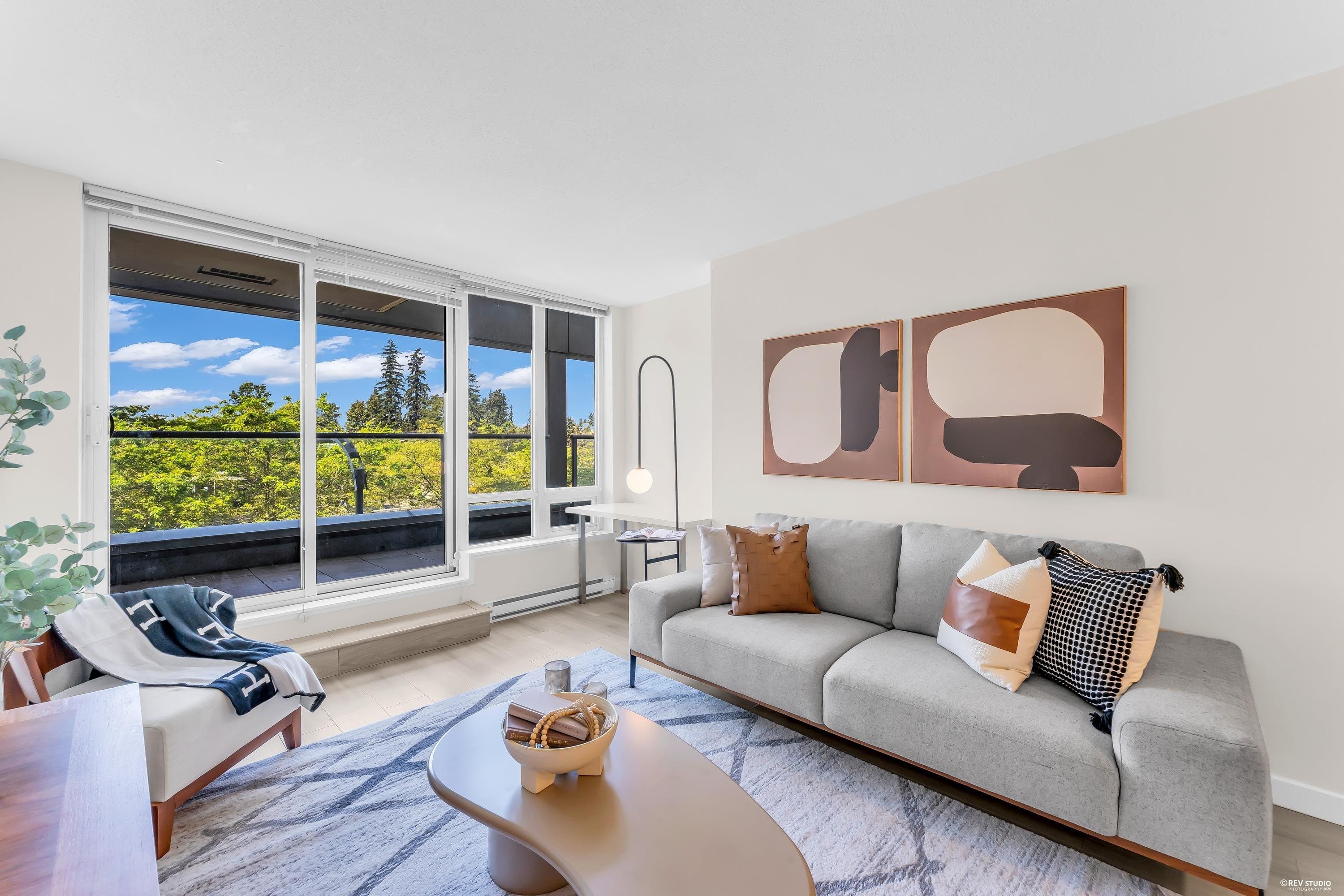 209 - 9981 Whalley Boulevard, Surrey, V3T 0G6 — photo 5