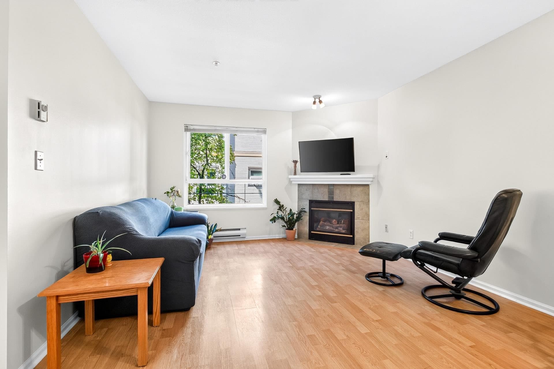 205 - 8110 120a Street, Surrey, V3W 3P3 — photo 5