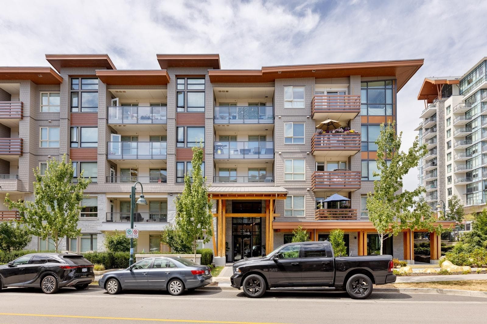 212 - 2663 Library Lane, North Vancouver, V7J 0B9 — photo 3