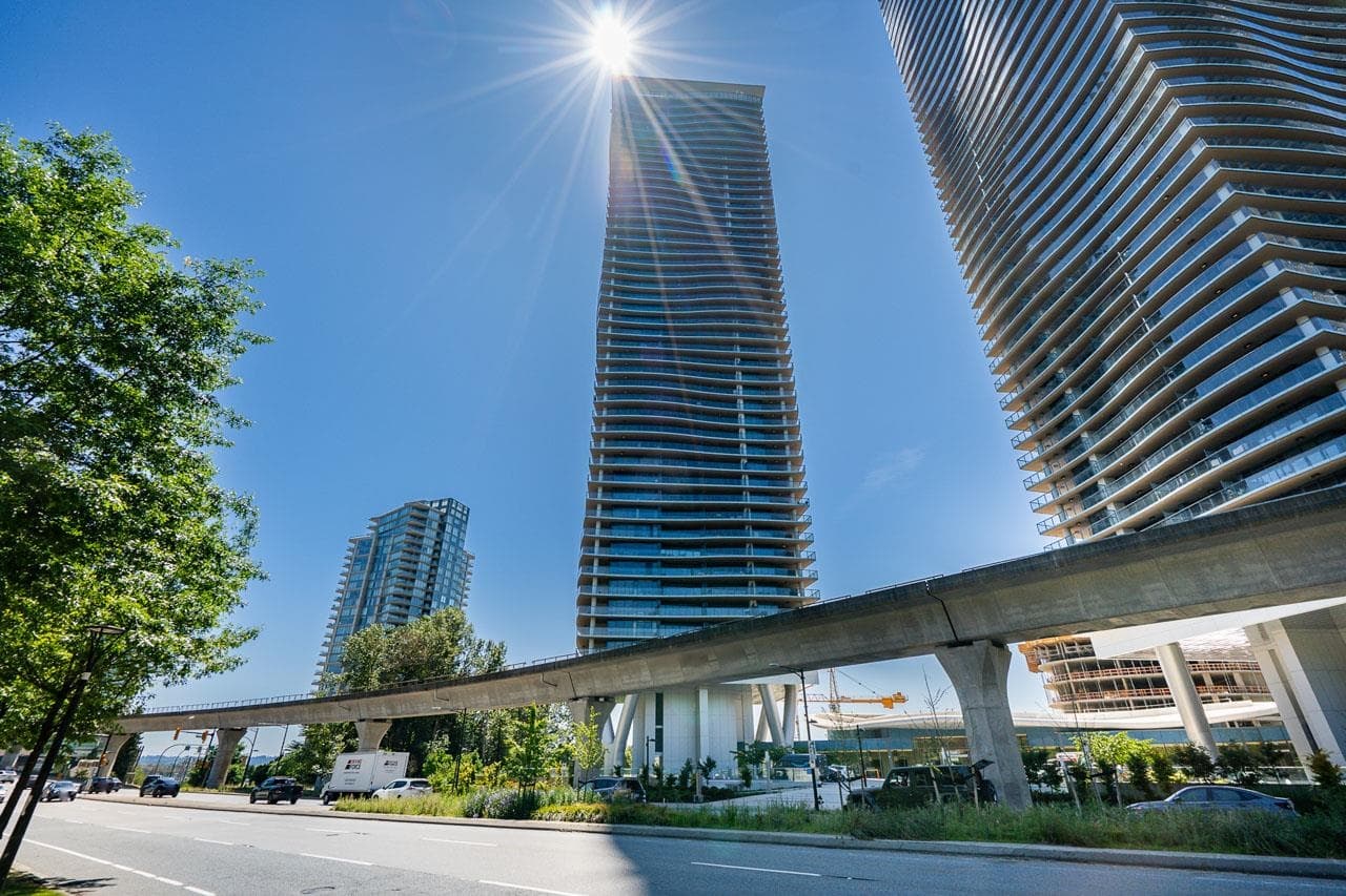 2208 - 4890 Lougheed Highway, Burnaby, V5C 0N2 — photo 2