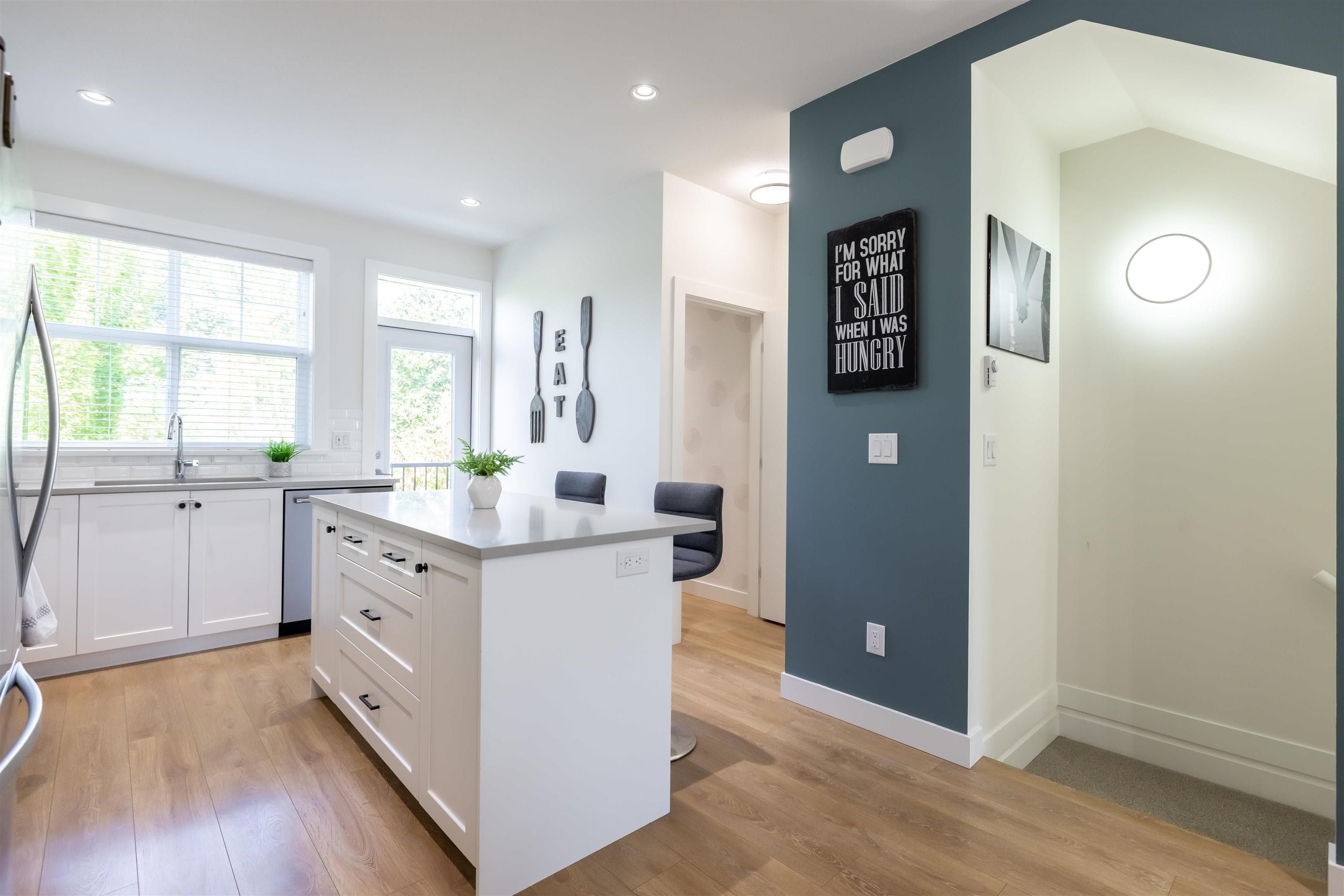 54 - 27735 Roundhouse Drive, Abbotsford, V4X 0B9 — photo 3