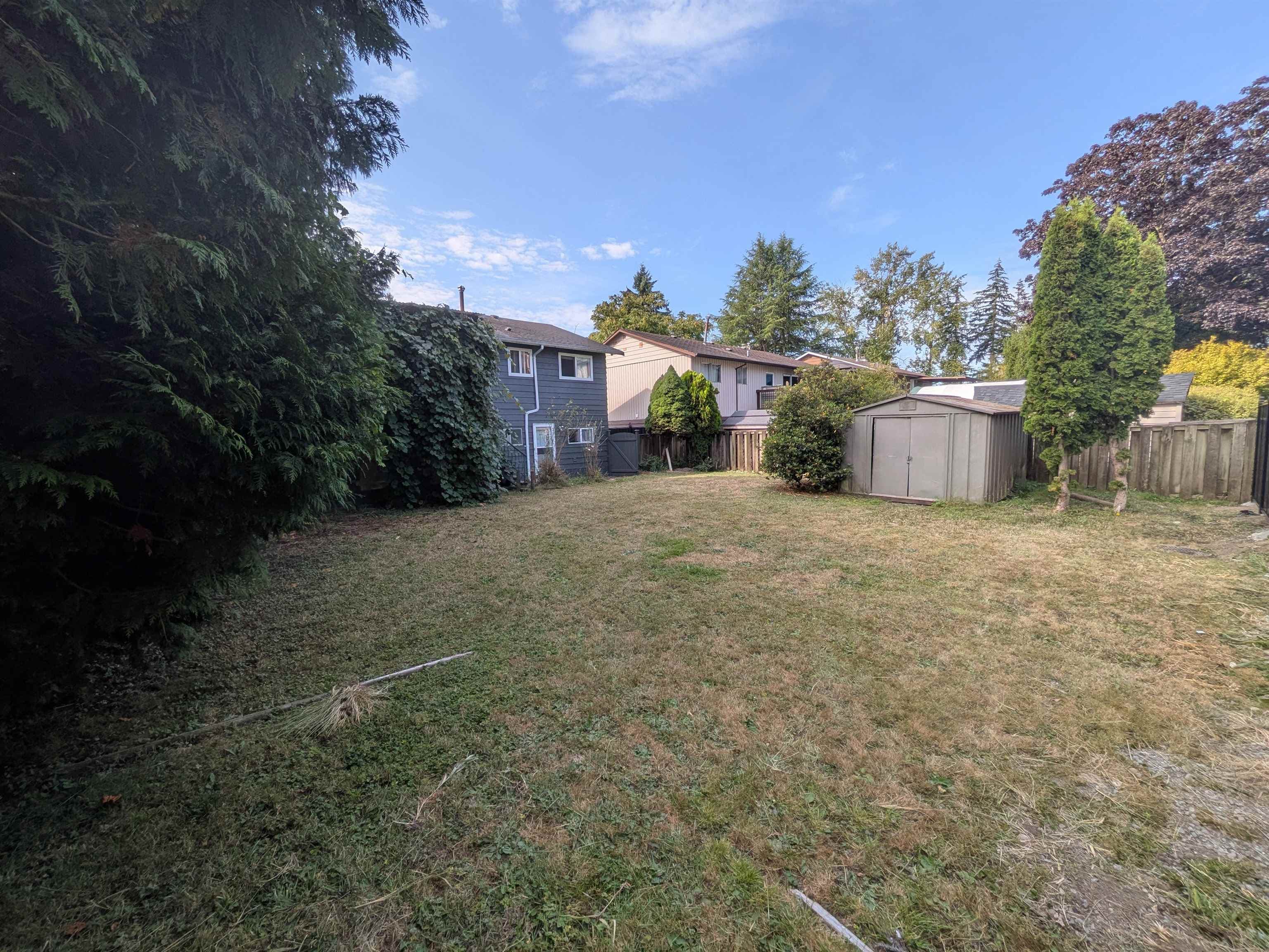 19751 54a Avenue, Langley, V3A 3W4 — photo 5