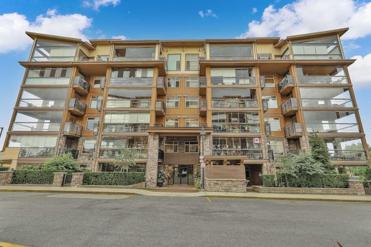 A303 - 20716 Willoughby Town Centre Drive, Langley, V2Y 3J7 — photo 1