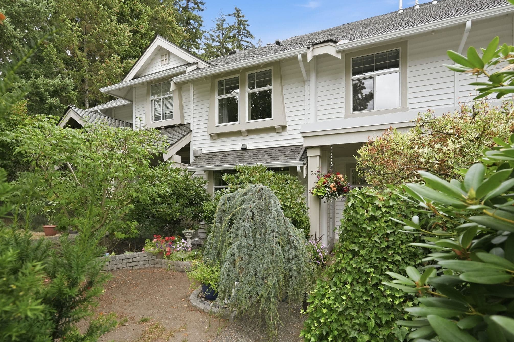 24 - 15037 58 Avenue, Surrey