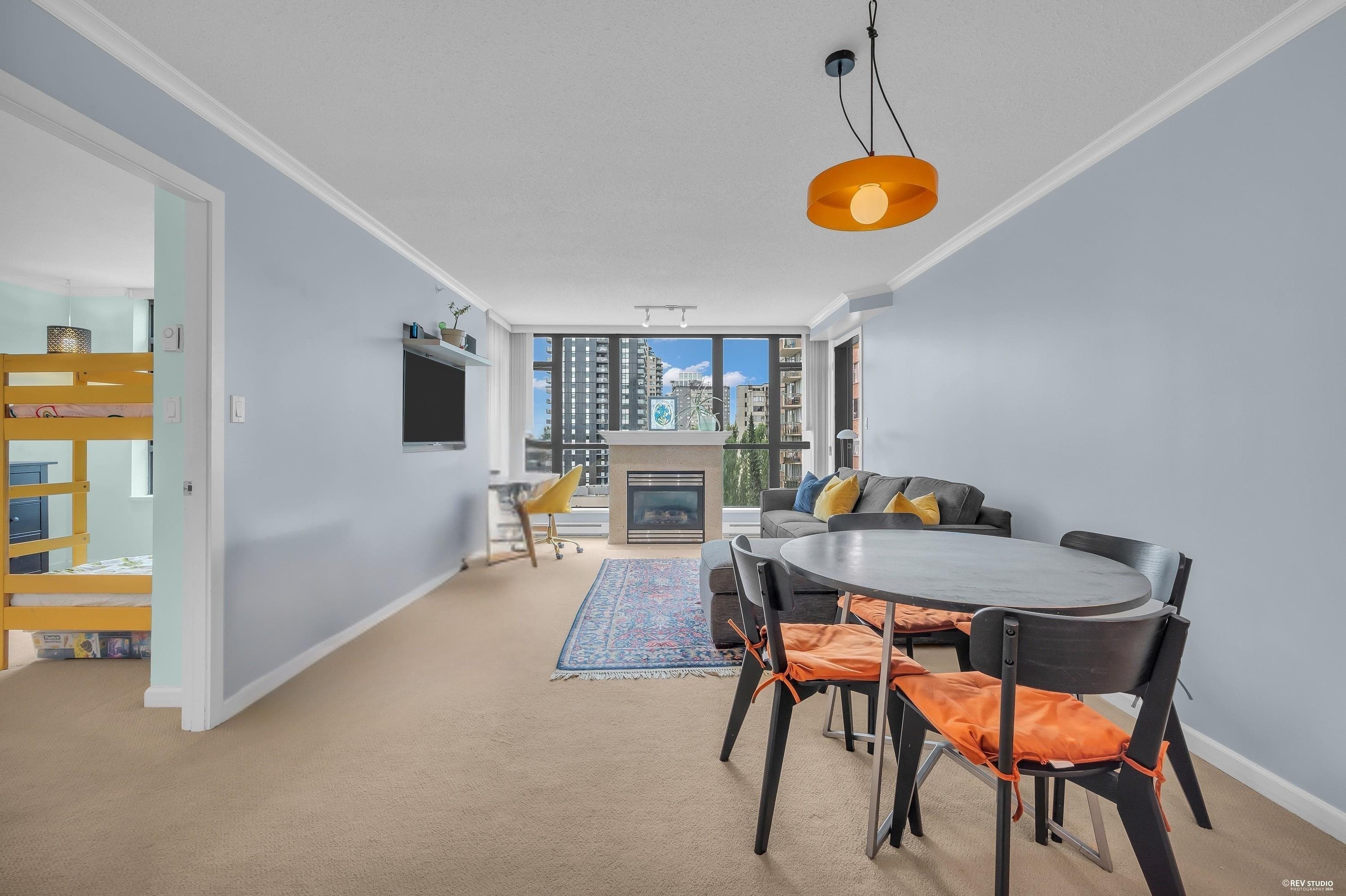 804 - 615 Hamilton Street, New Westminster, V3M 7A7 — photo 1