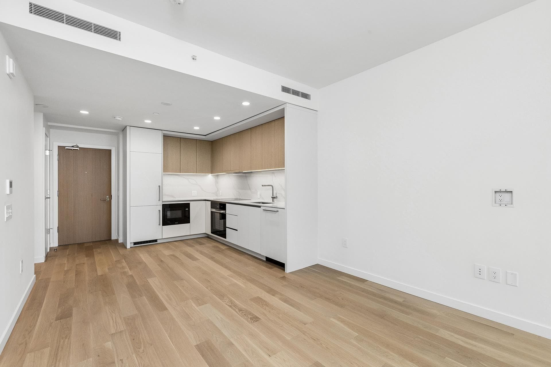 704 - 3963 Uplands Way, West Vancouver, V7S 0B9 — photo 2