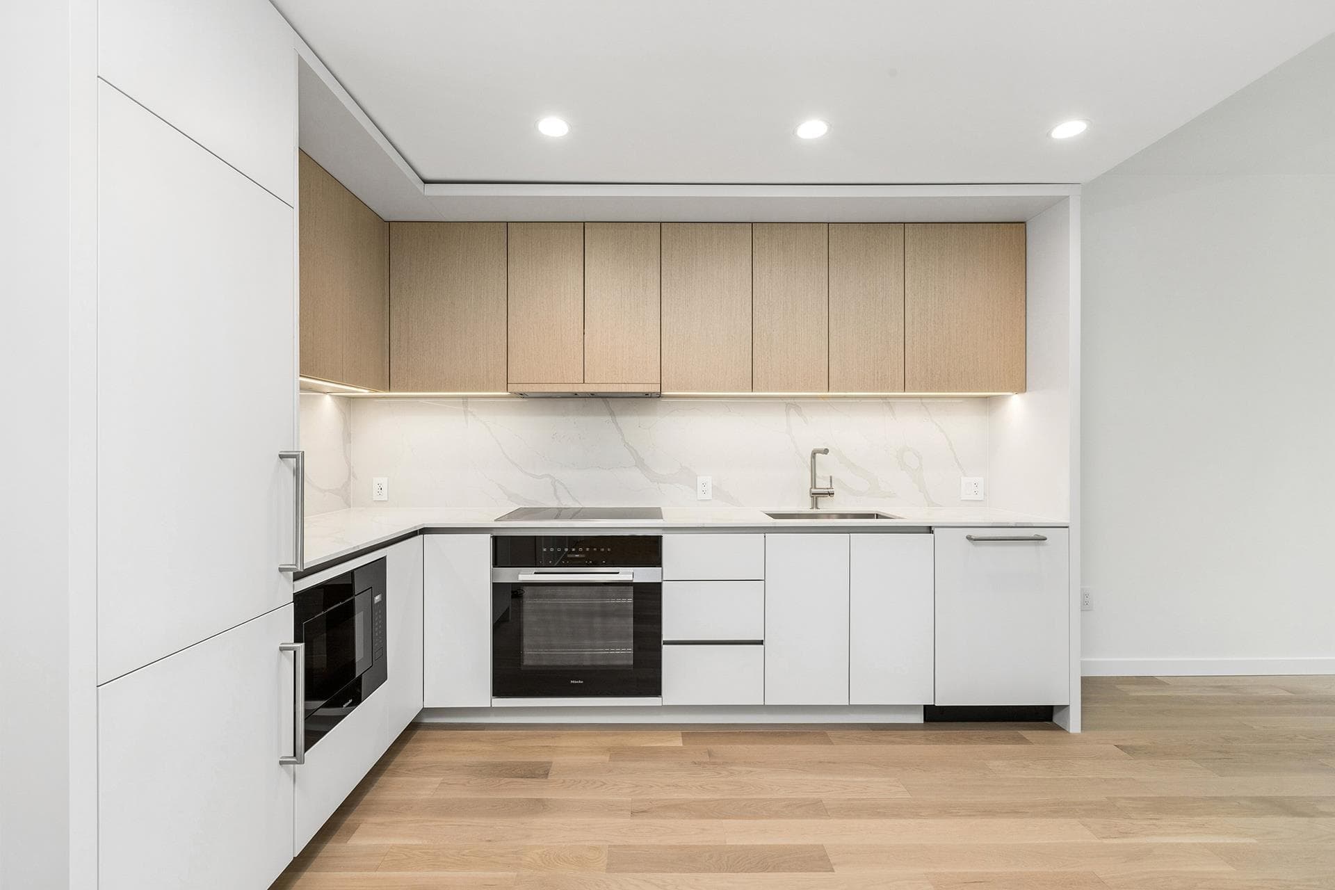 704 - 3963 Uplands Way, West Vancouver, V7S 0B9 — photo 4