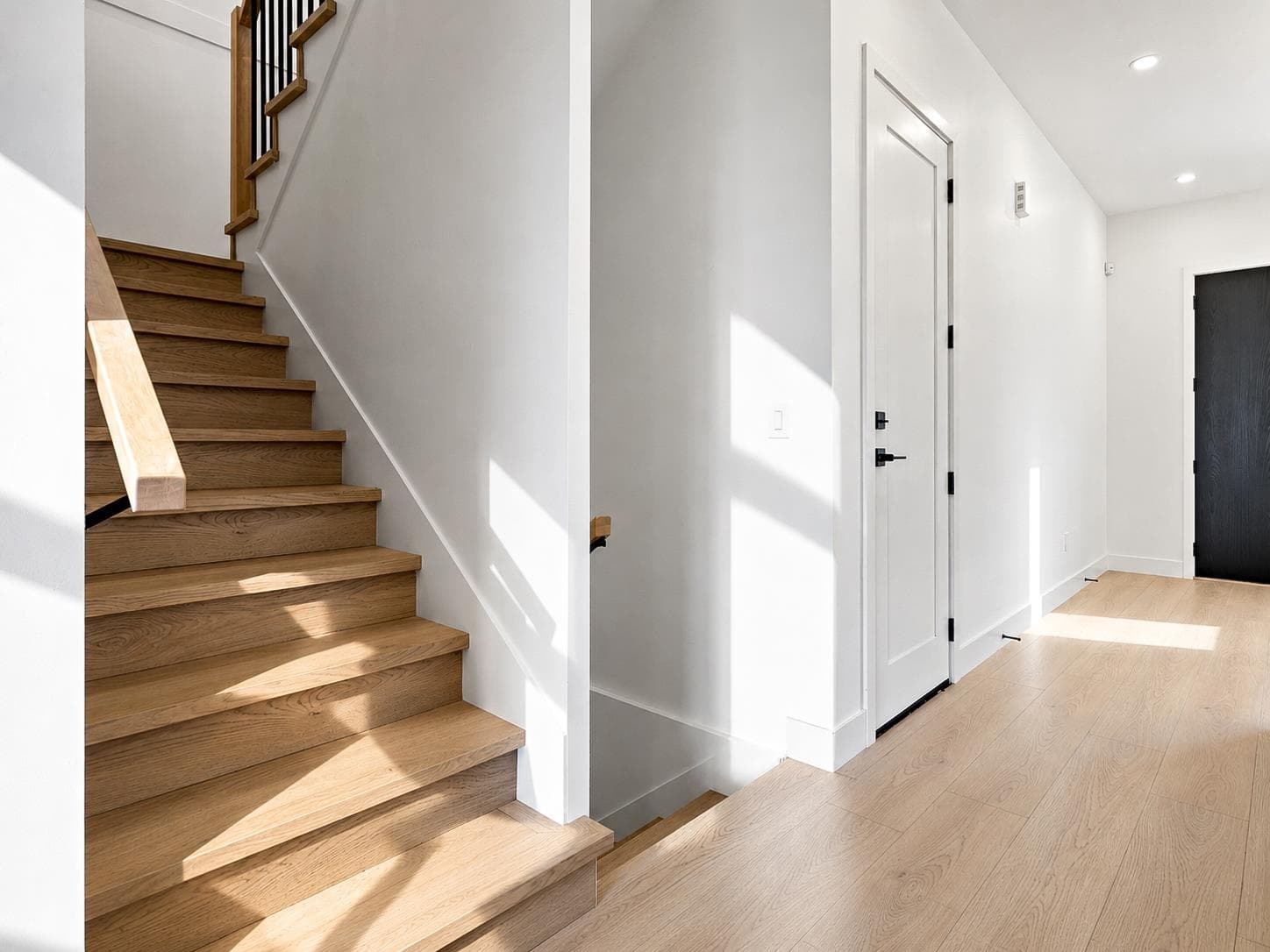 11823 82 Avenue, Delta, V4C 2C6 — photo 4