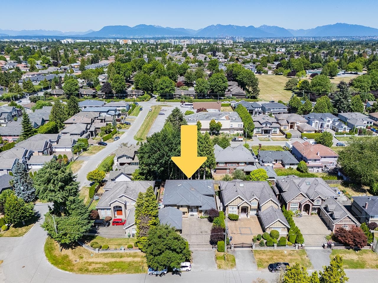 8131 Pigott Road, Richmond, V7A 2C3 — photo 1