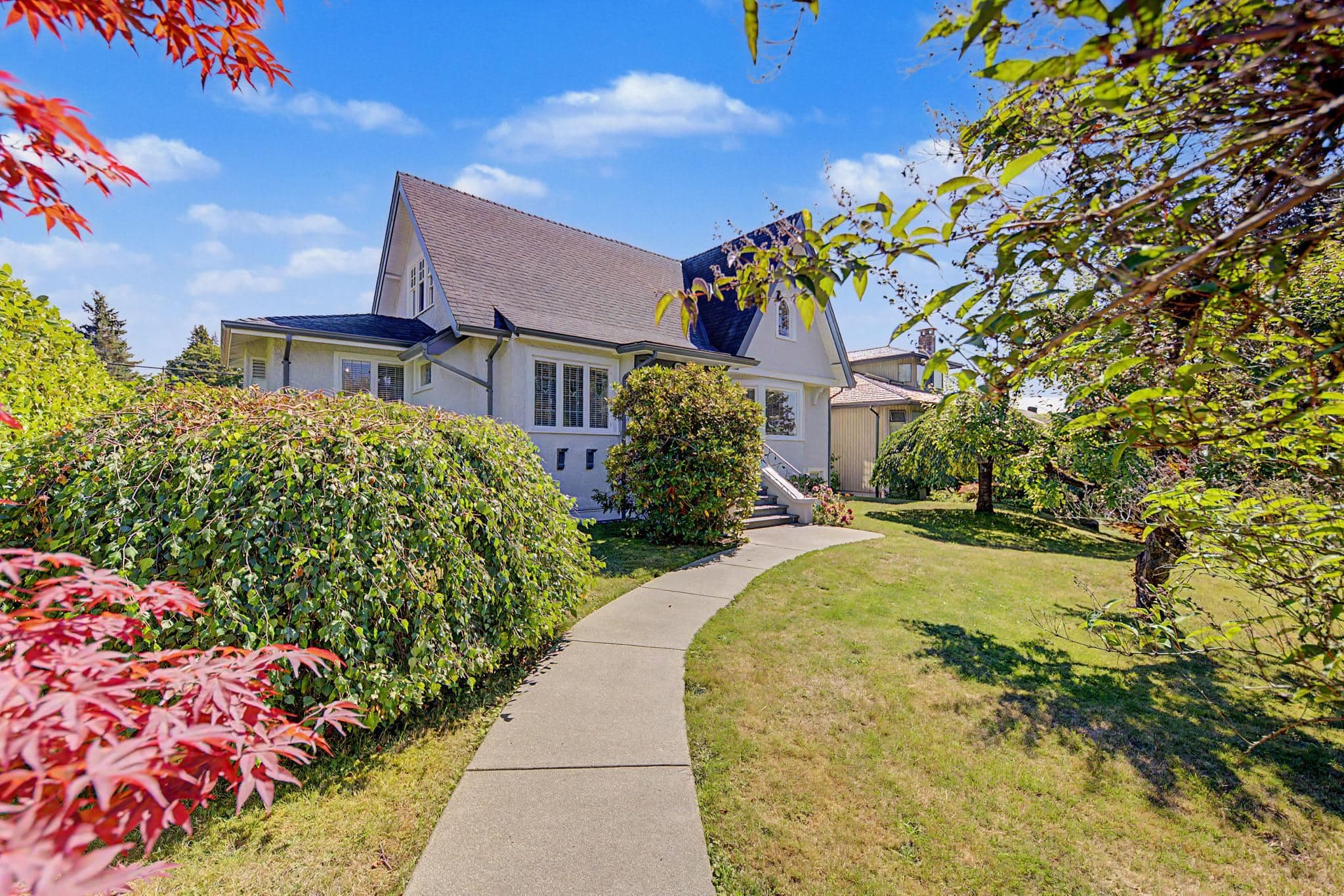 952 Grand Boulevard, North Vancouver, V7L 3W8 — photo 2
