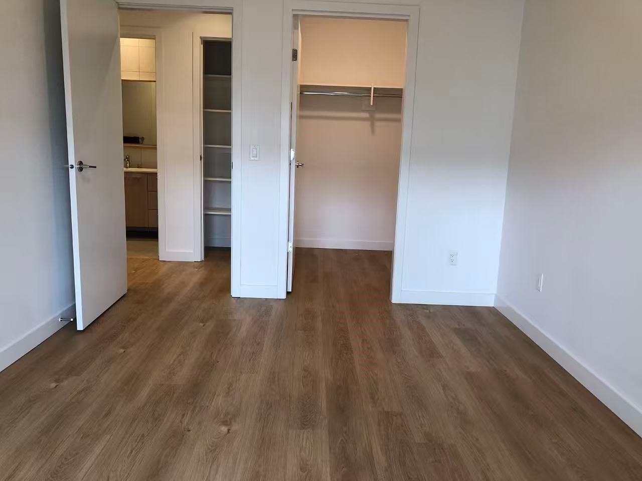 6F - 9888 University Crescent, Burnaby, V5A 0G4 — photo 5