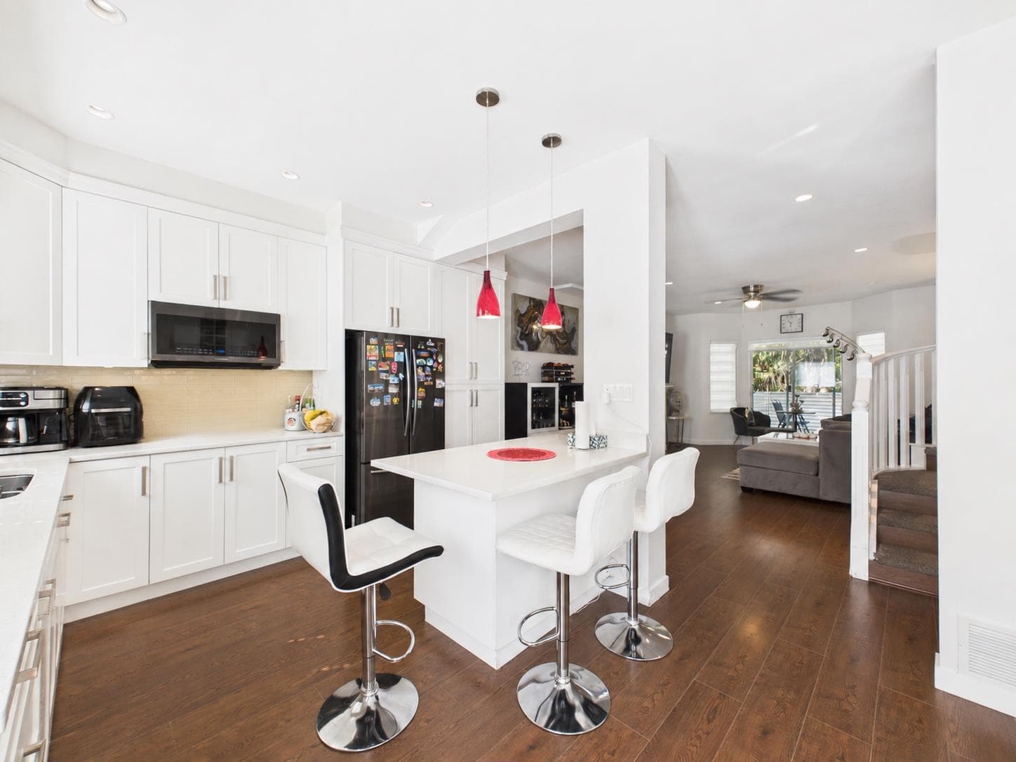 8 - 6700 Rumble Street, Burnaby, V5E 4H7 — photo 1