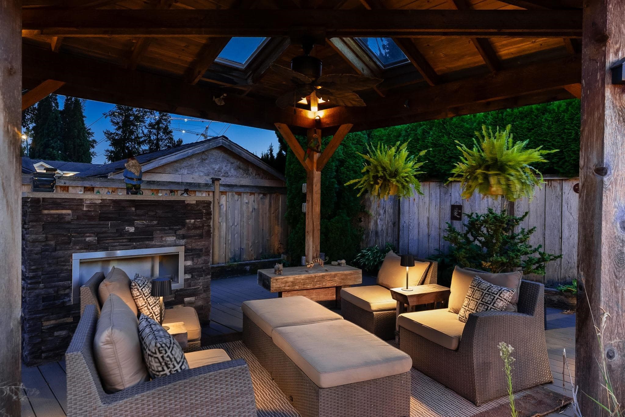 1283 Pinewood Crescent, North Vancouver, V7P 1G1 — photo 3